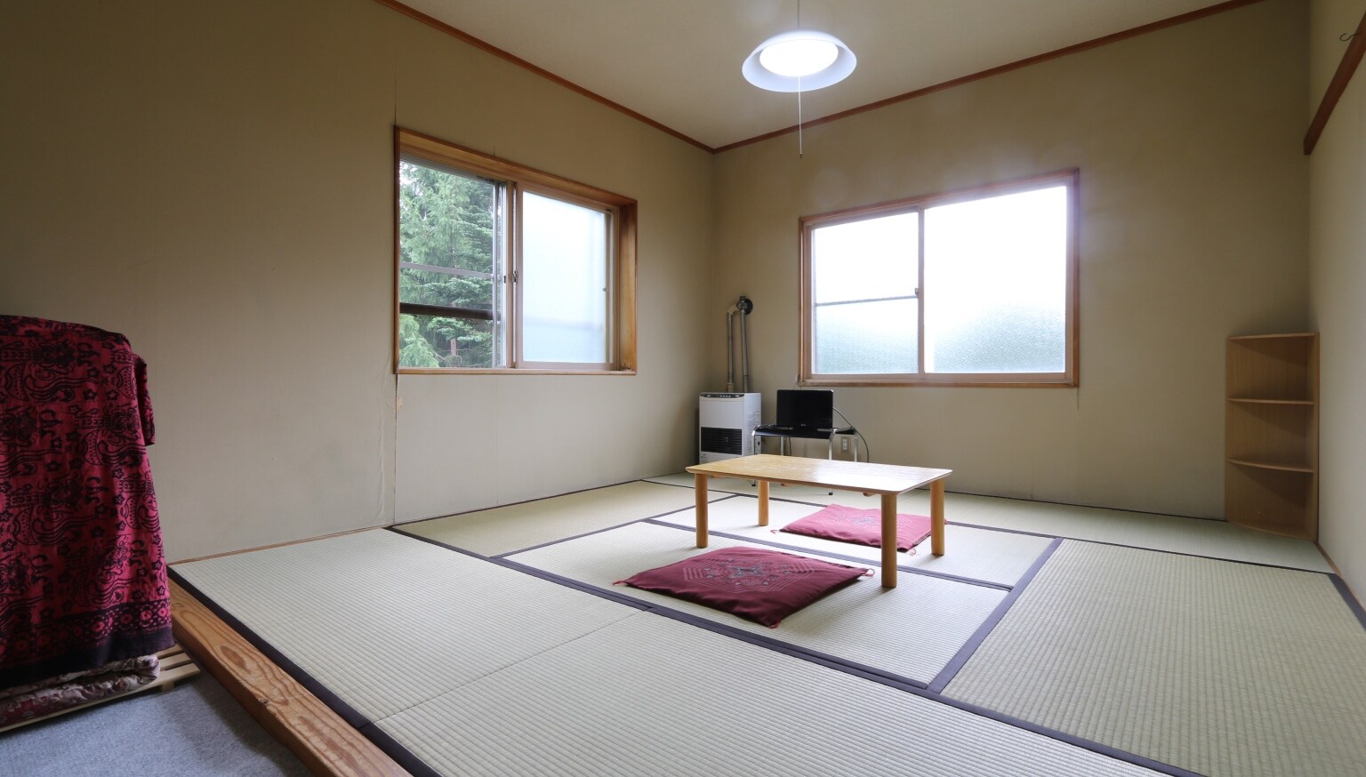 [Standard] 10 tatami Japanese-style room *TV not included.