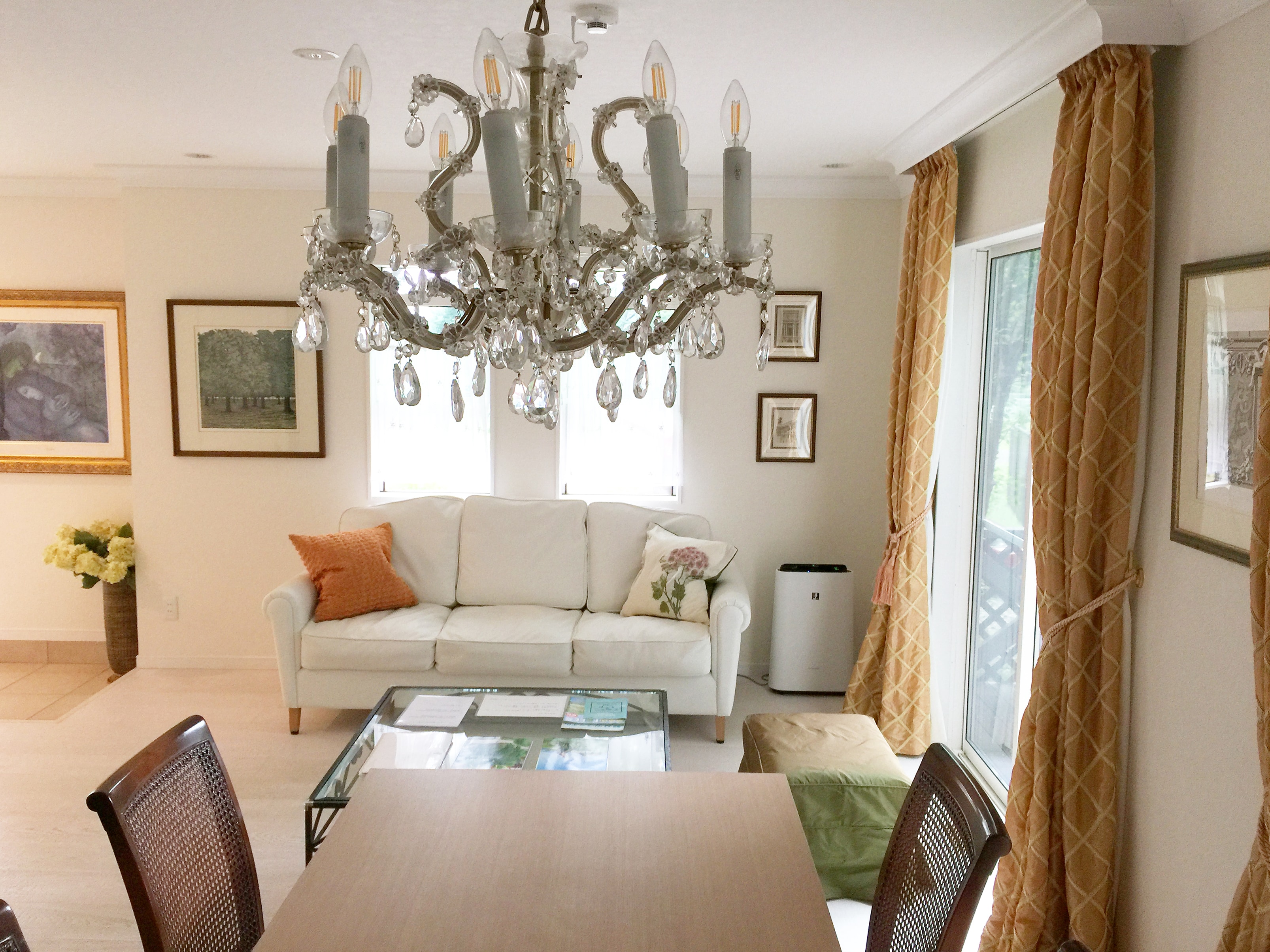 Living-dining