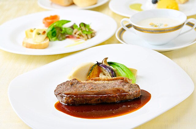 兩餐計劃（主要為肉類菜餚）