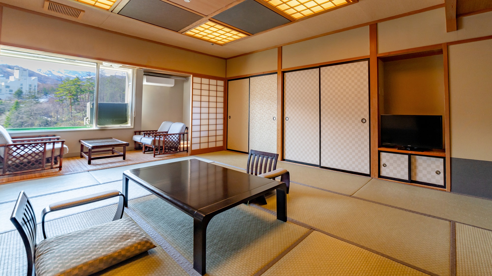  [ruangan khusus lantai 8 Yoheijitei] 12 tikar tatami + 6 tikar tatami