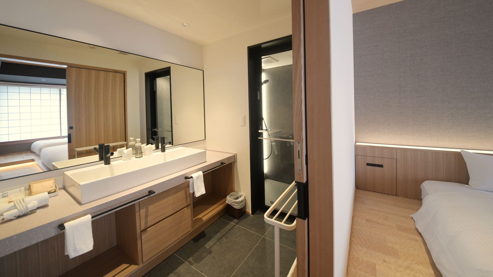 샤워 부스가있는 객실