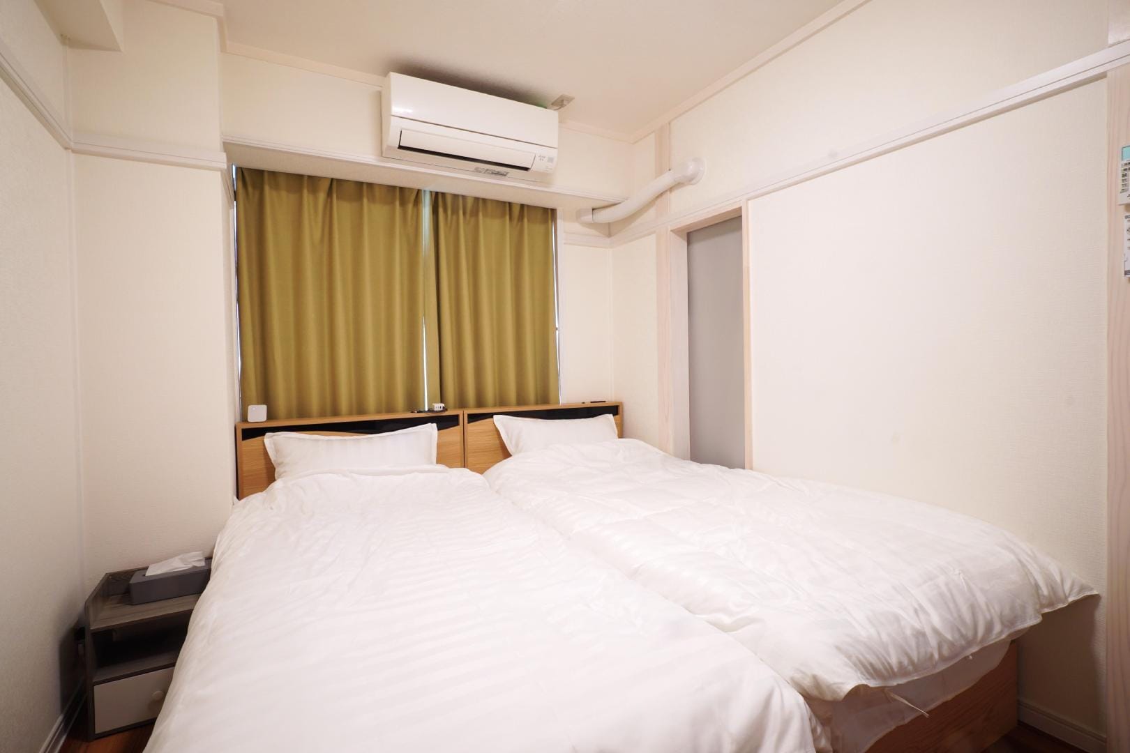 Kamar Keluarga / Kamar Kembar