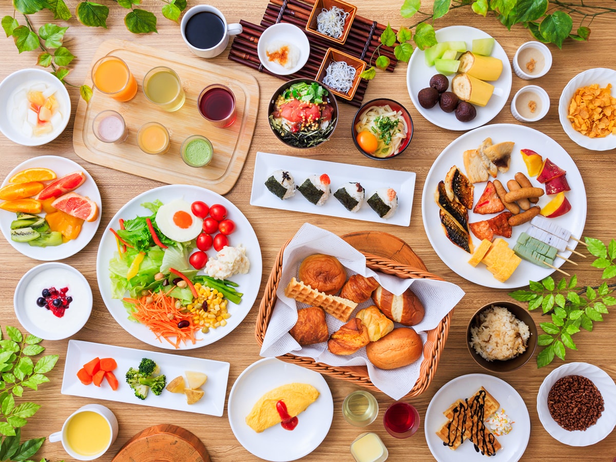 Breakfast buffet (image)
