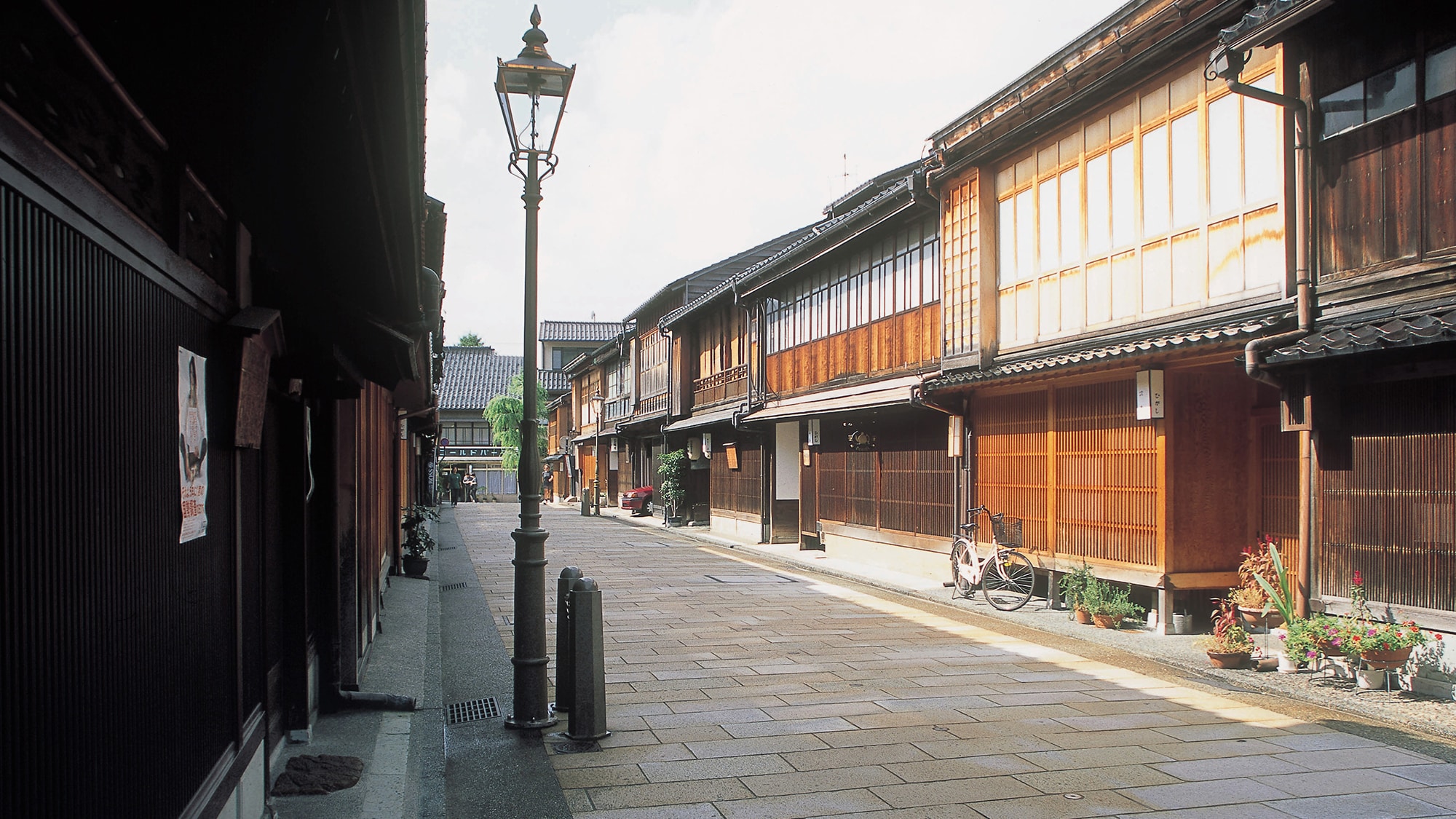 Higashi Chaya District (about 20 minutes by car from the hotel)