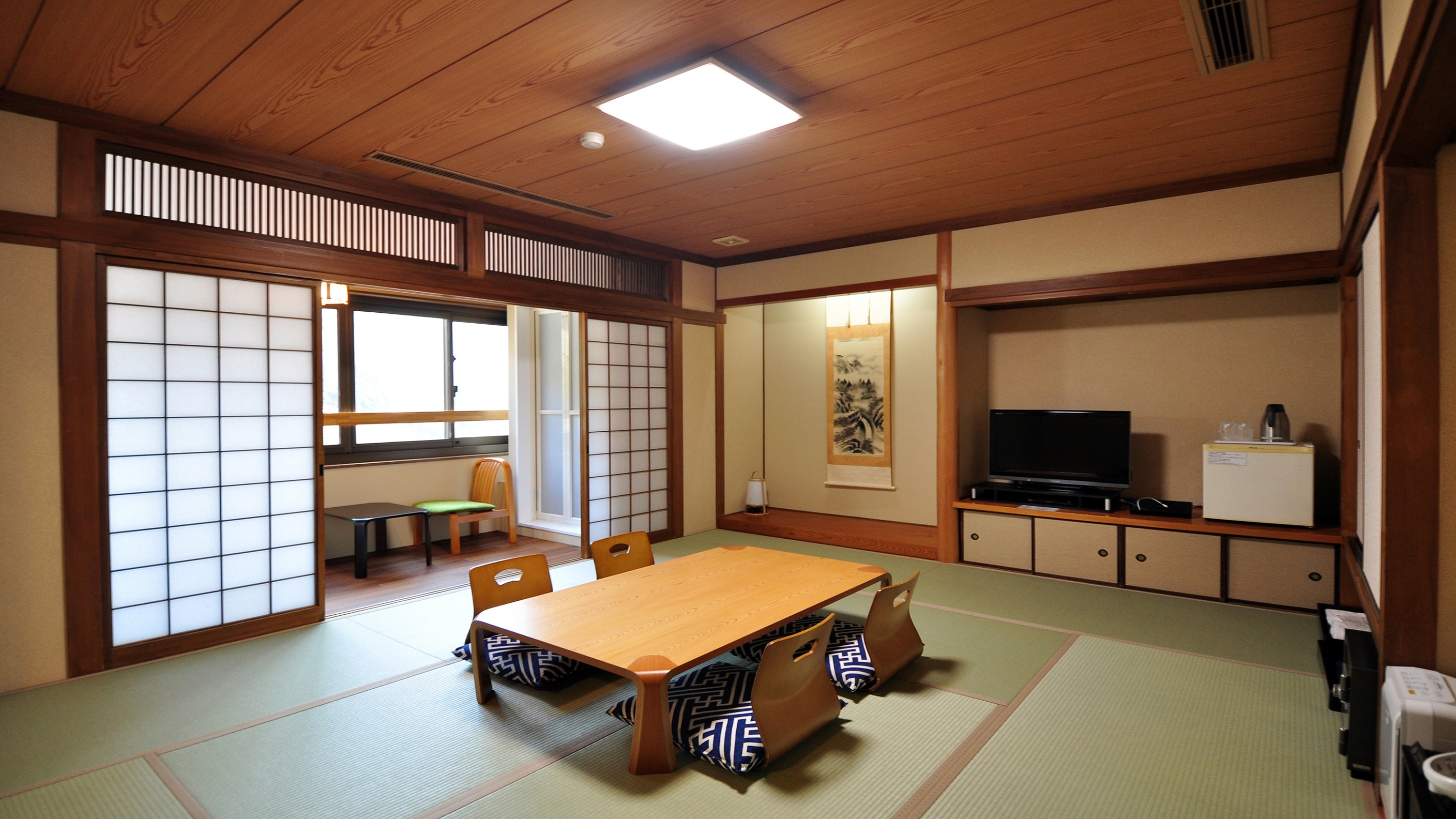 ★ [Non-smoking] Japanese-style room 10 tatami mats (6 rooms)
