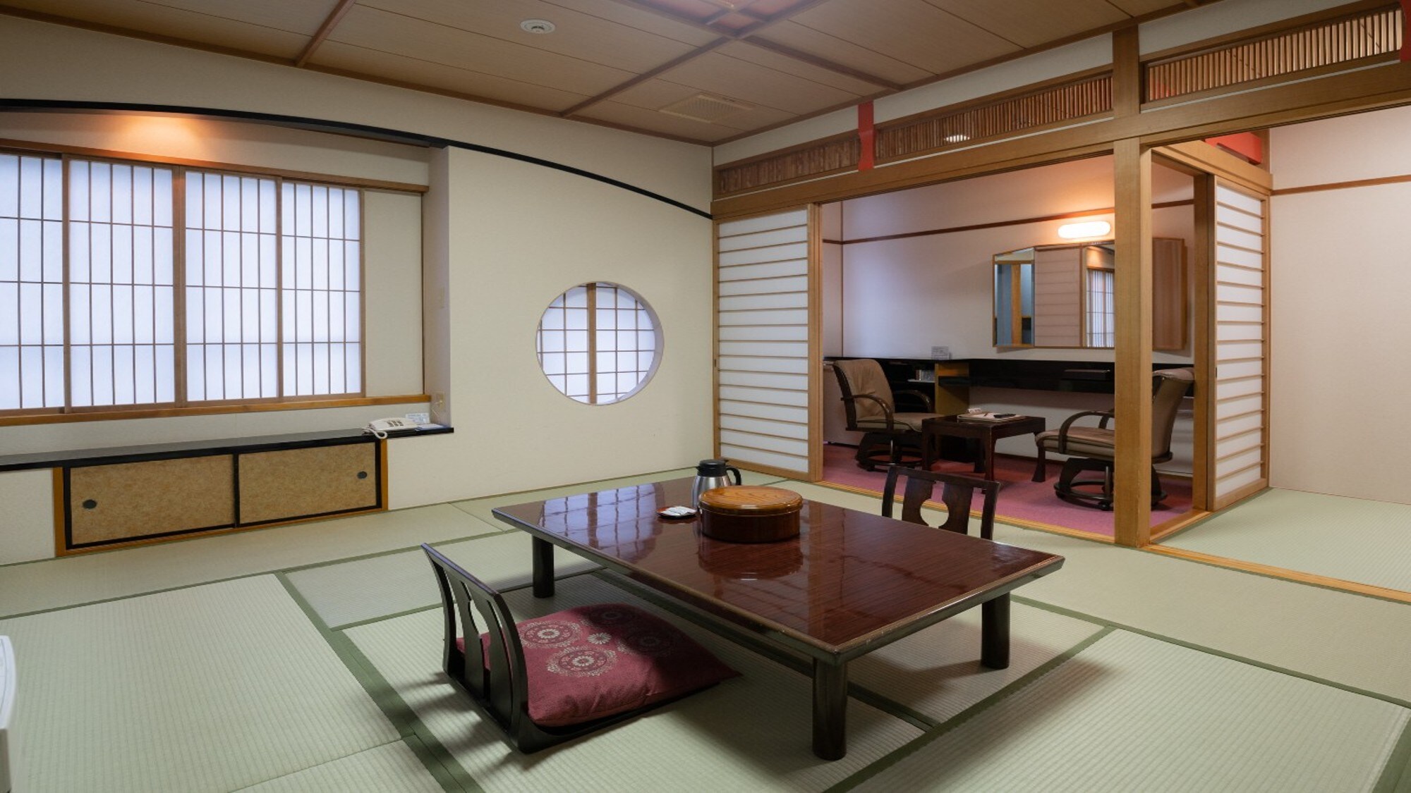 South Wing | View side/Modern Japanese-style room