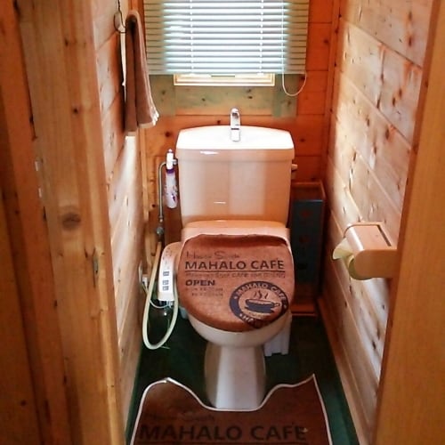 toilet