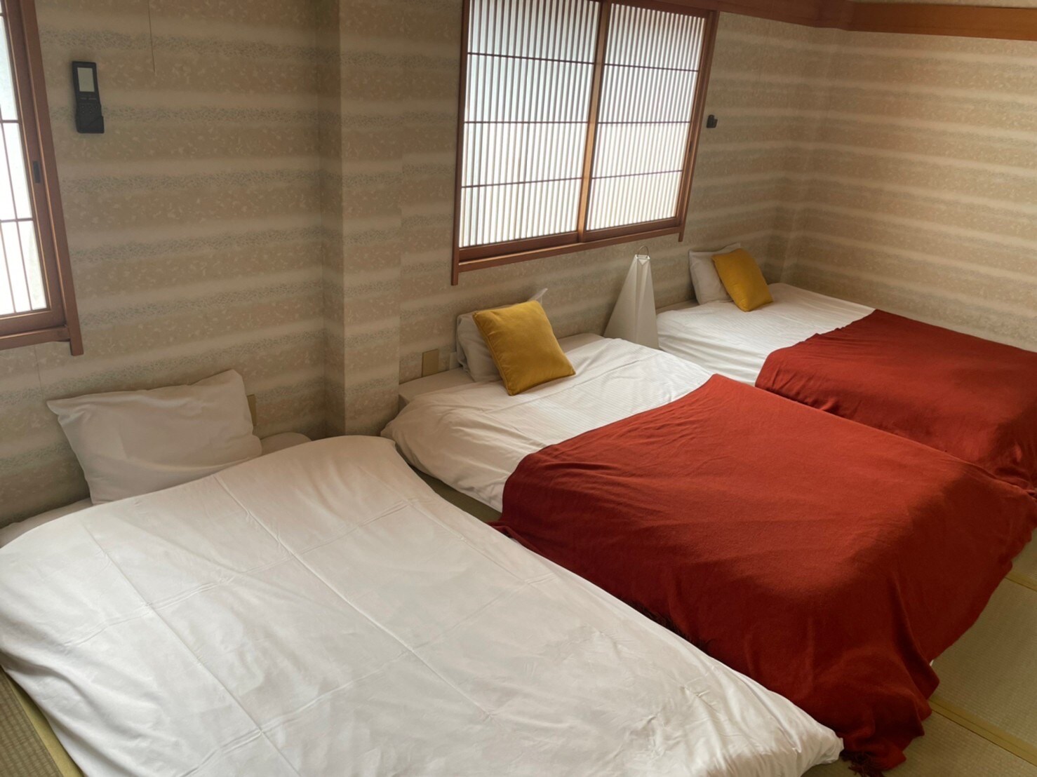 201_Tempat Tidur