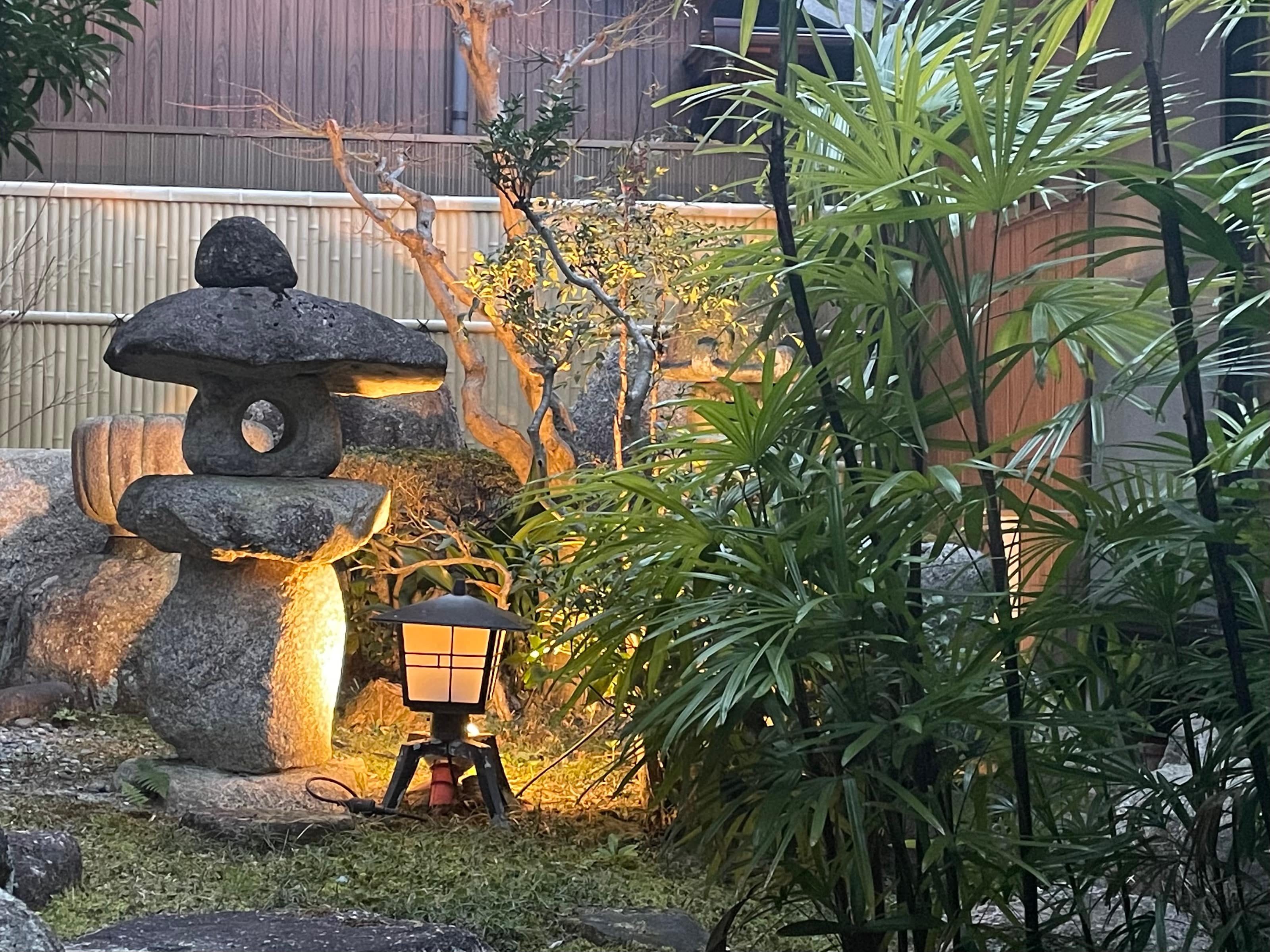 안뜰