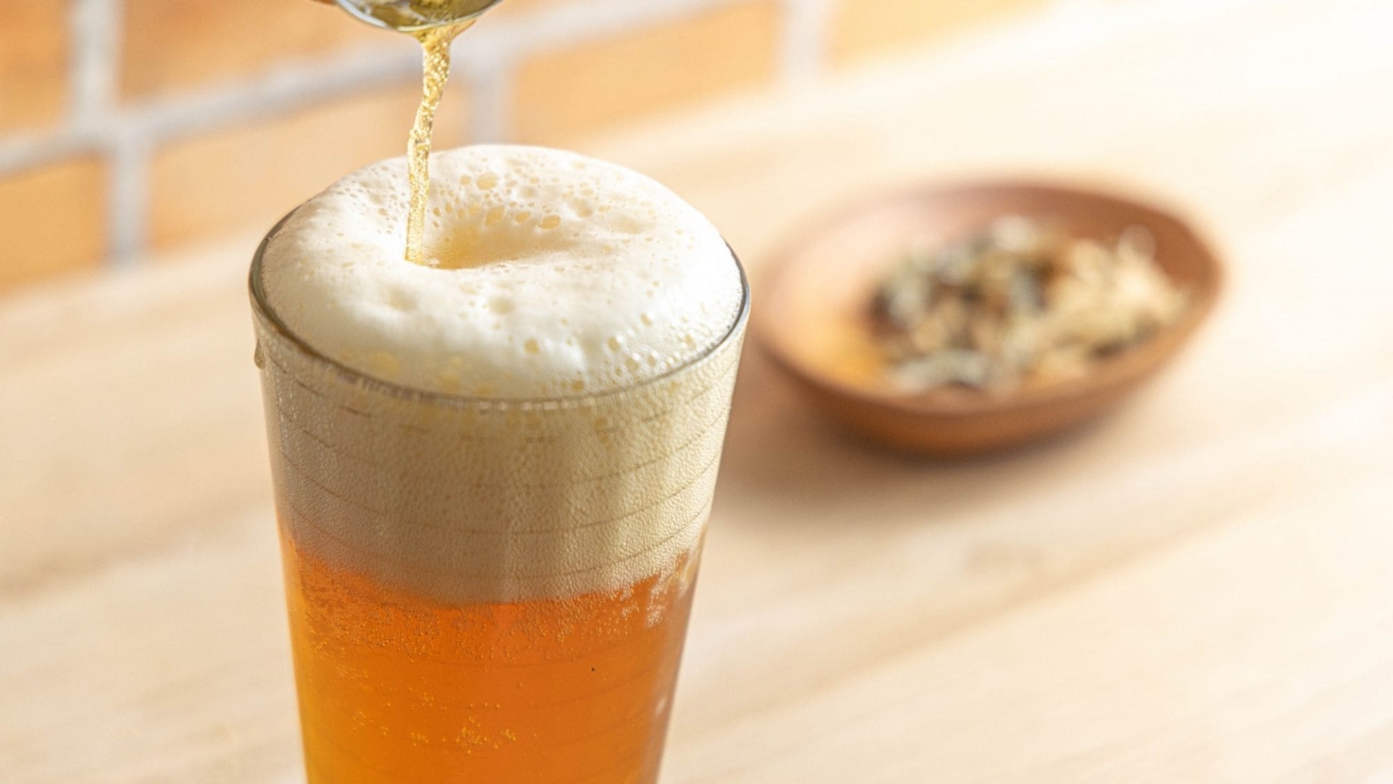This plan includes a can of beer and a snack "Evening Drink Set." Please relax in your room.