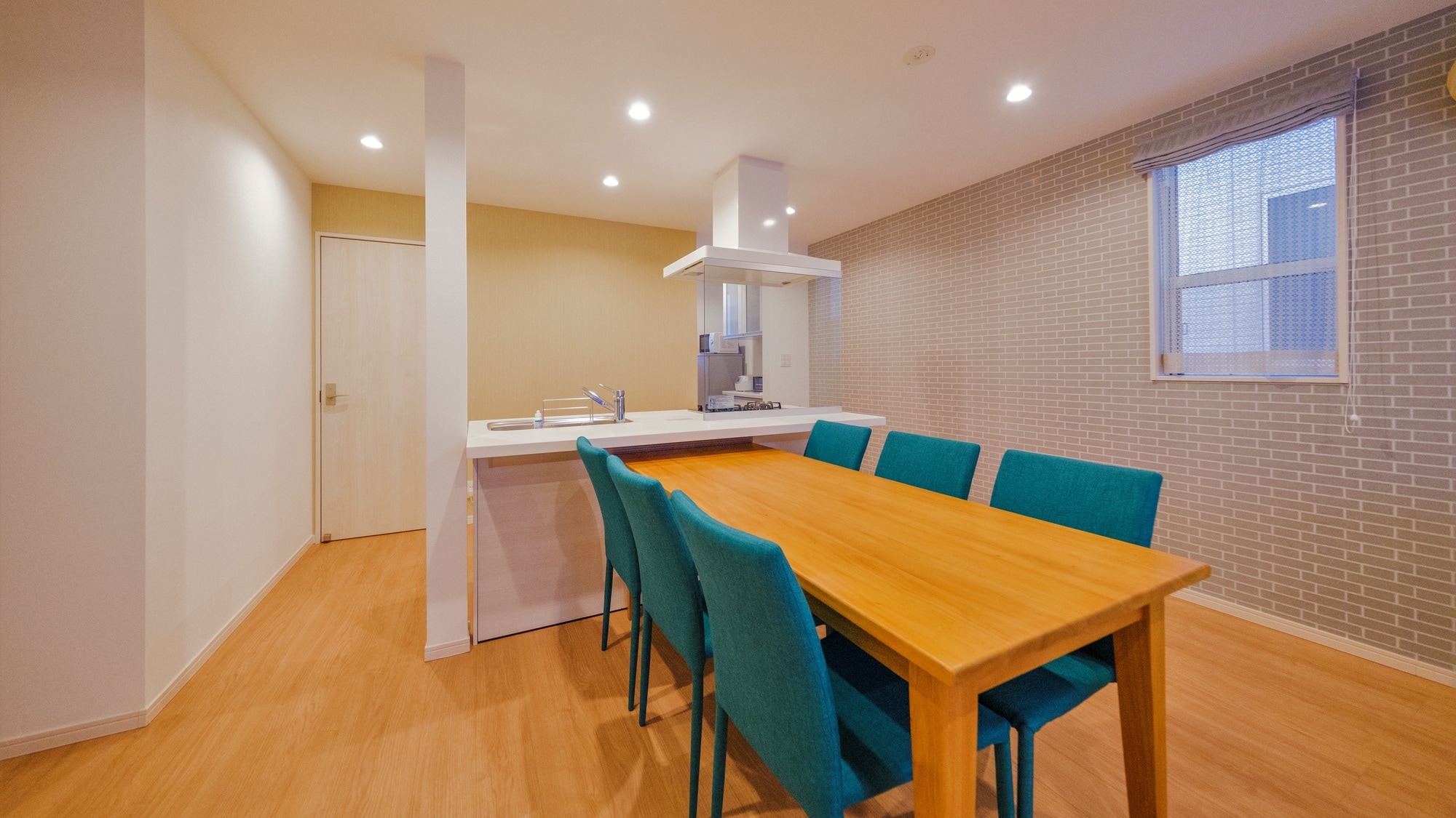 Family Suite (90 square meters)