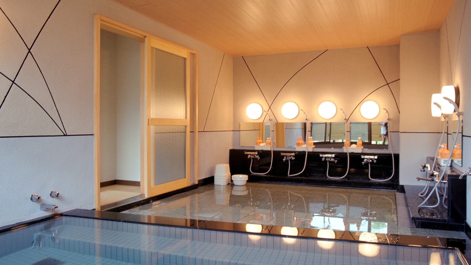 ■Large bath on the 2nd basement floor■