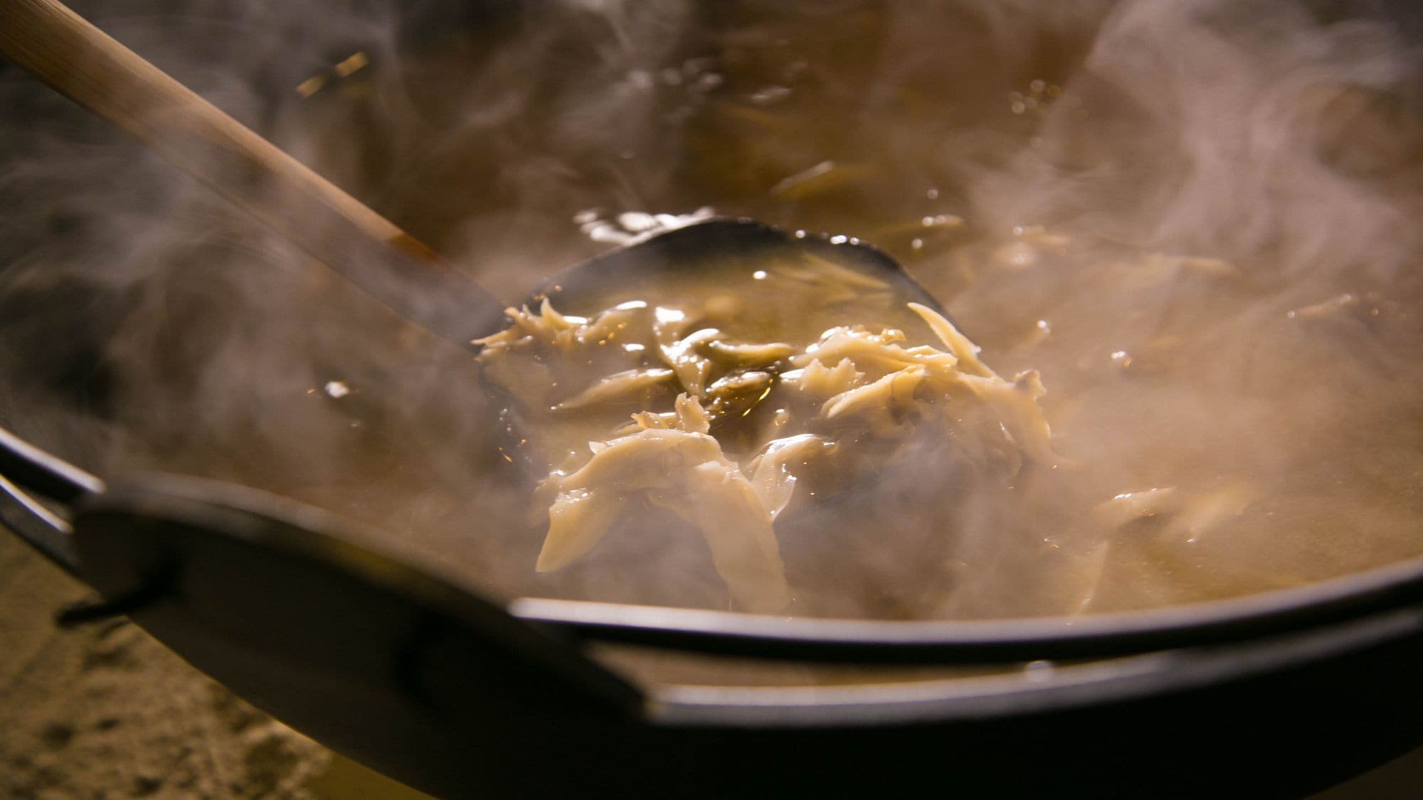 ■ 마이 버섯의 된장국 ■ 난로 뒤에서 준비하고 있습니다. 아침 7시~8시입니다. 일어나면 꼭 ♪