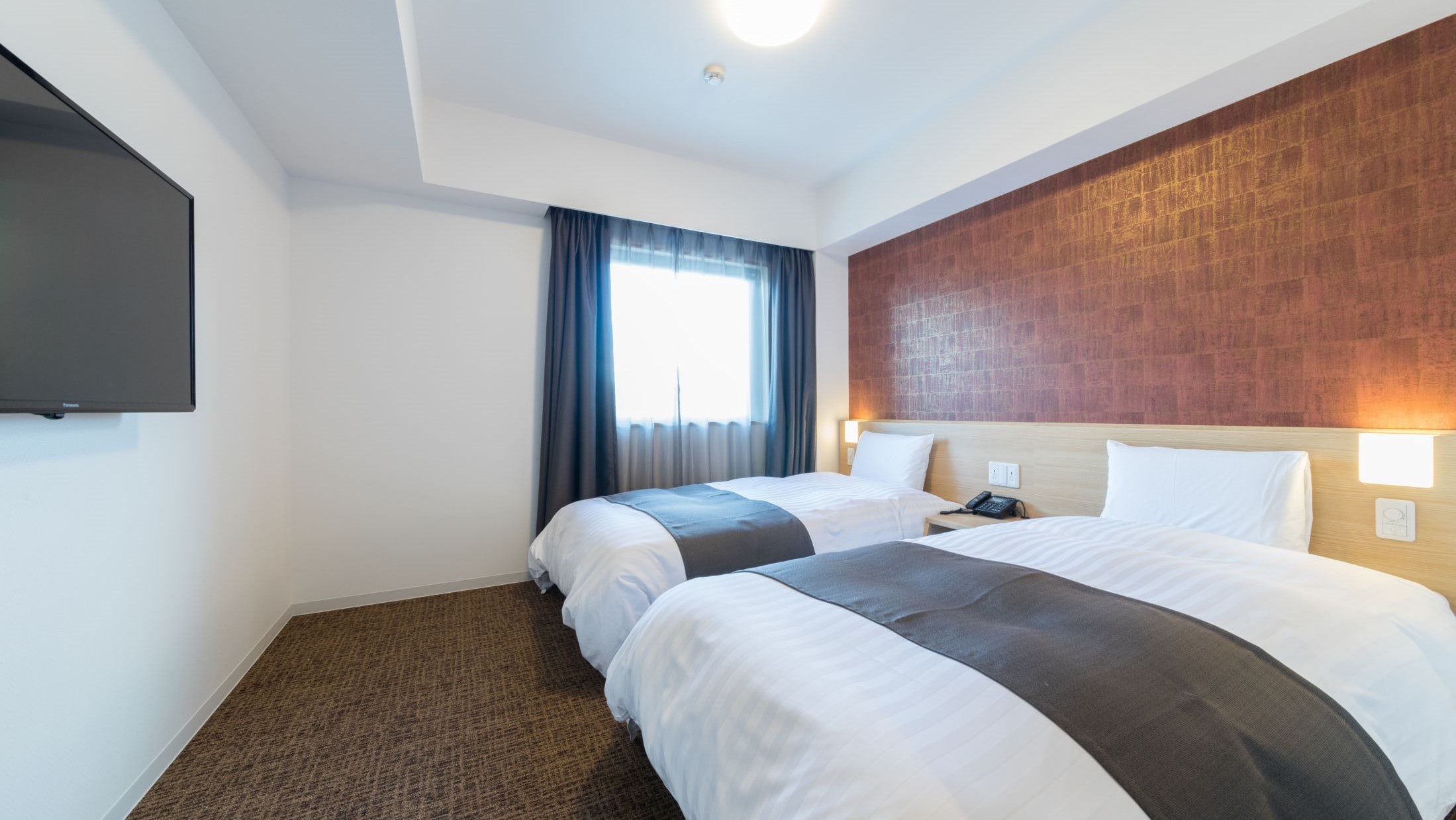 ◇ Non-smoking ◇ Twin room Approximately 18.3-19.2 square meters Bed 110 & times; 195 cm * 7-12 floor