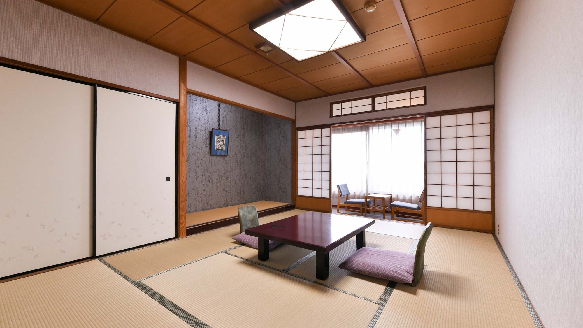 Example of guest room | Taihei, Japanese-style room with 10 tatami mats, non-smoking