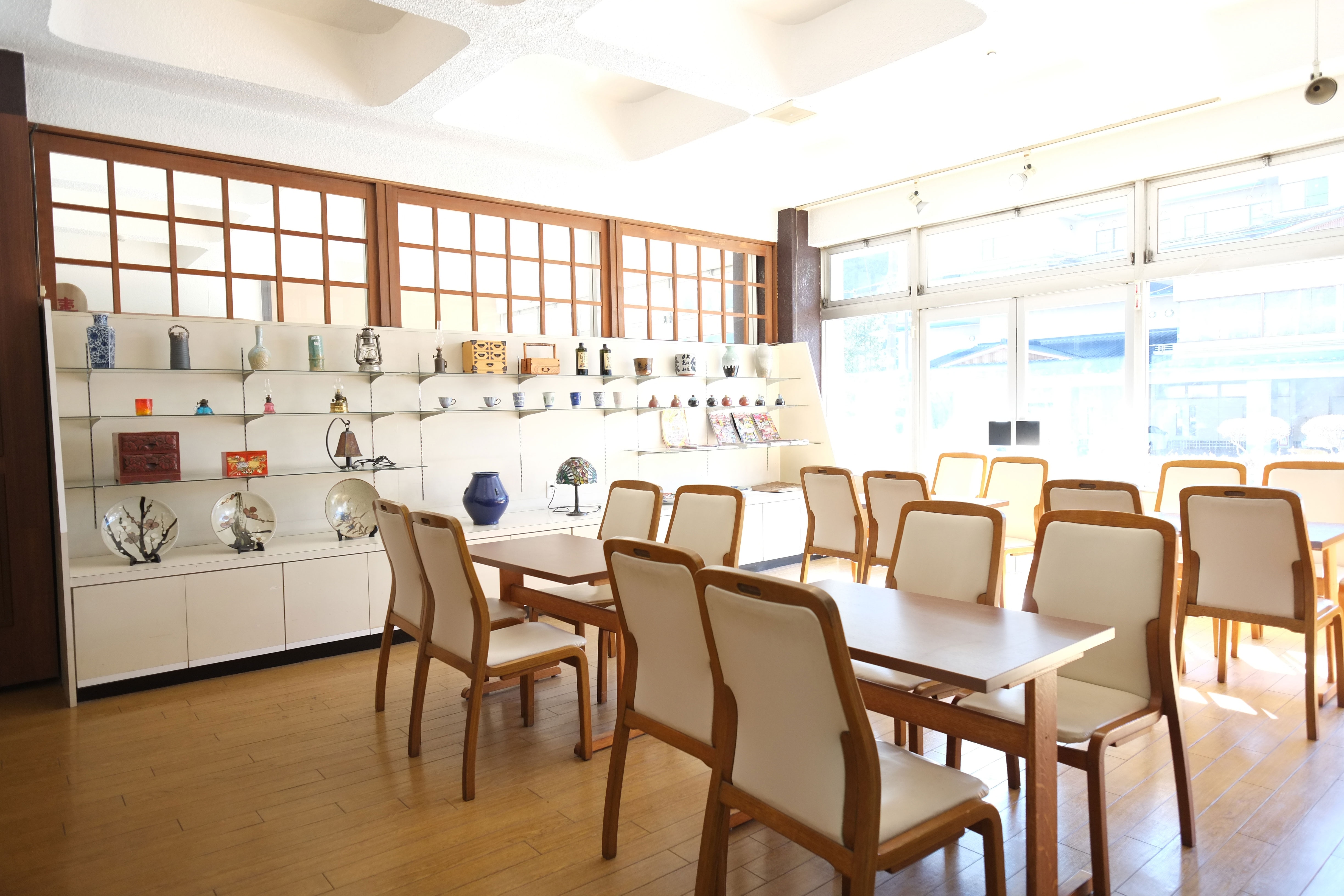 Lounge 2 (Jalan Imperial Villa)