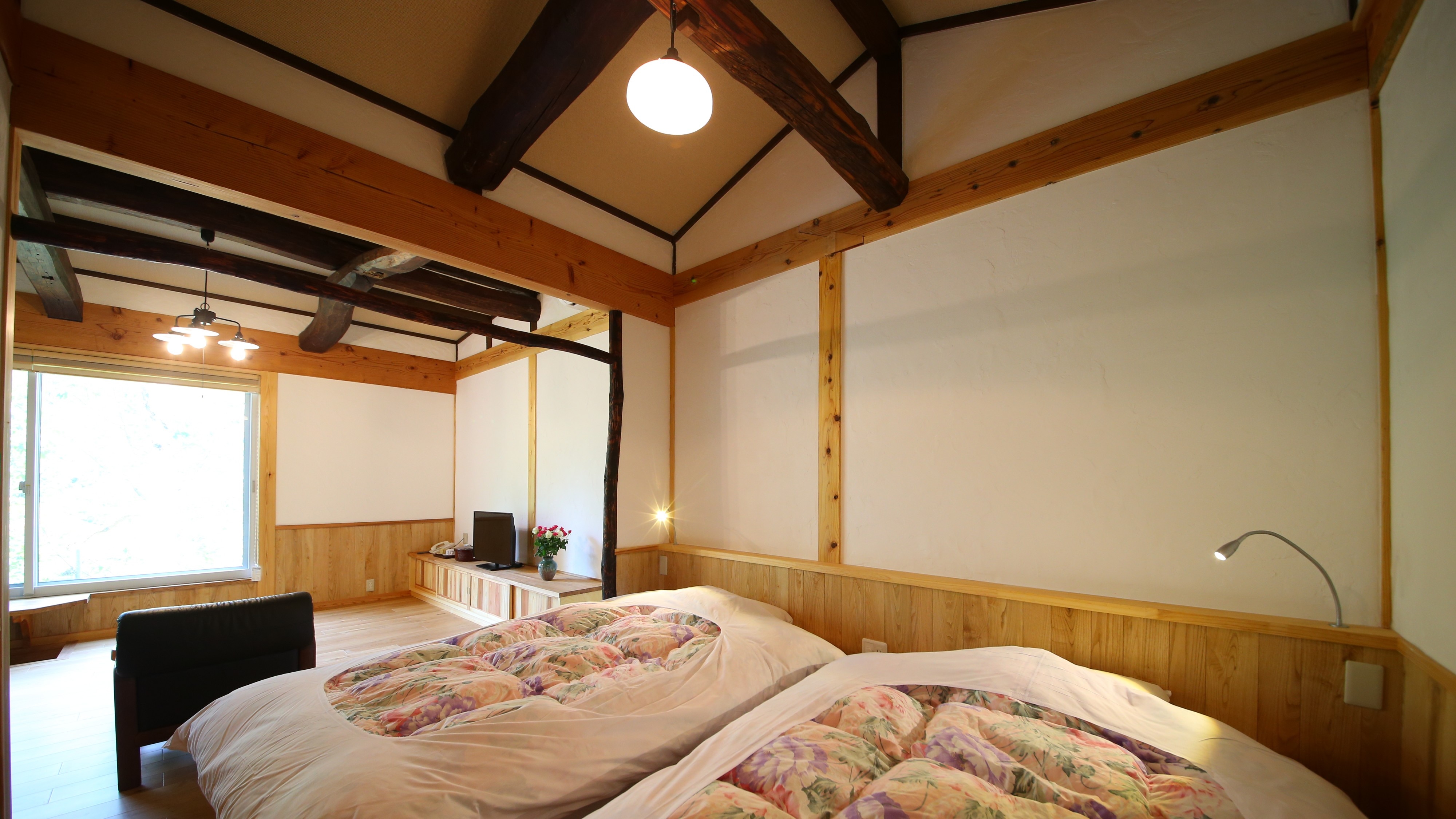 ■ Yamaboshi no Ma, a mountain cottage-style guest room