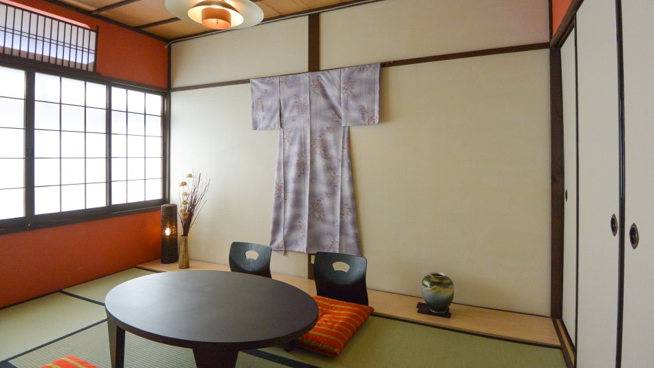 Kamar bergaya Jepang di lantai dua