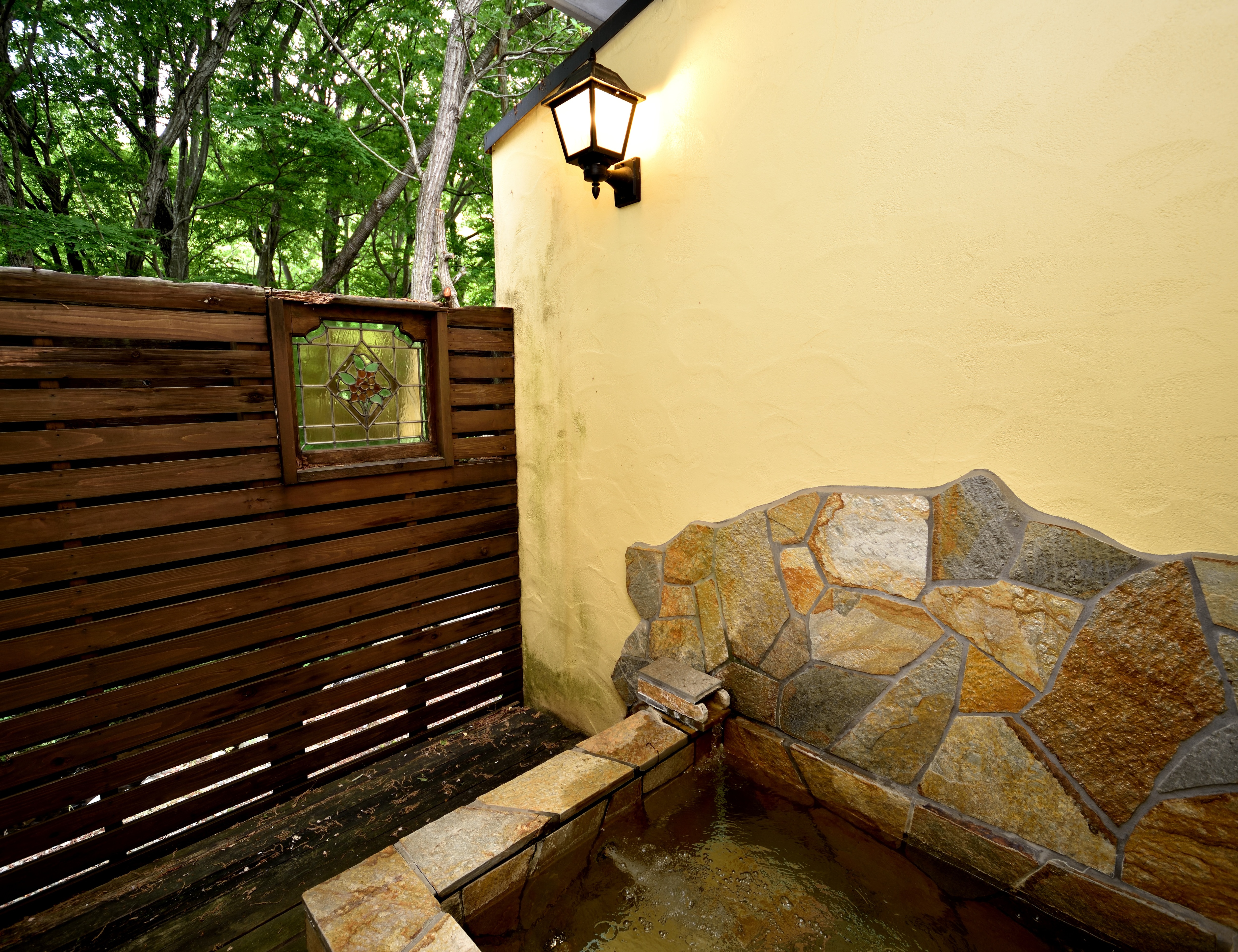 This is the open-air bath in room 110.