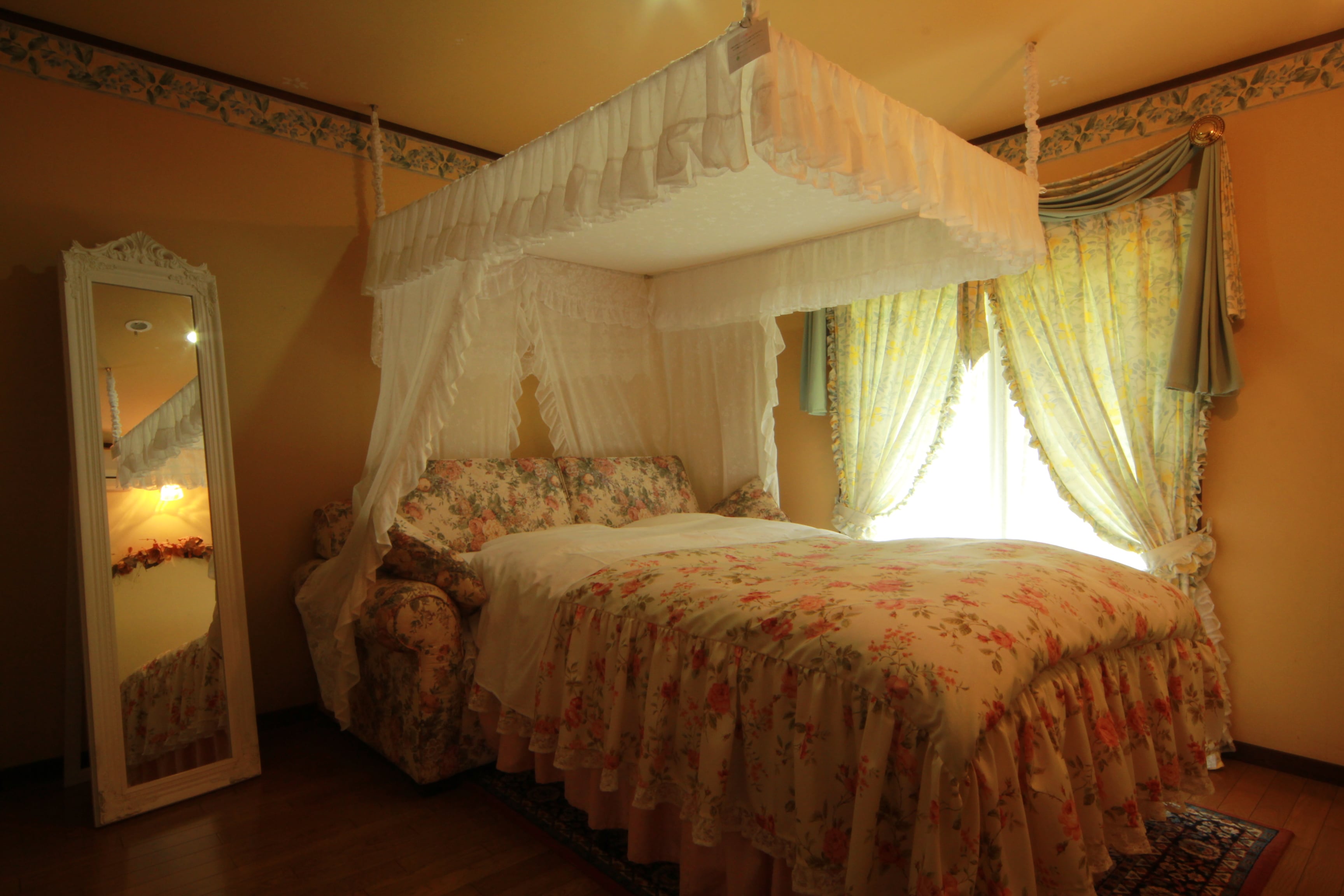 Cottage Suite Bedroom