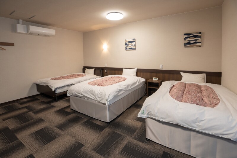 211 (Tersedia paket senior)