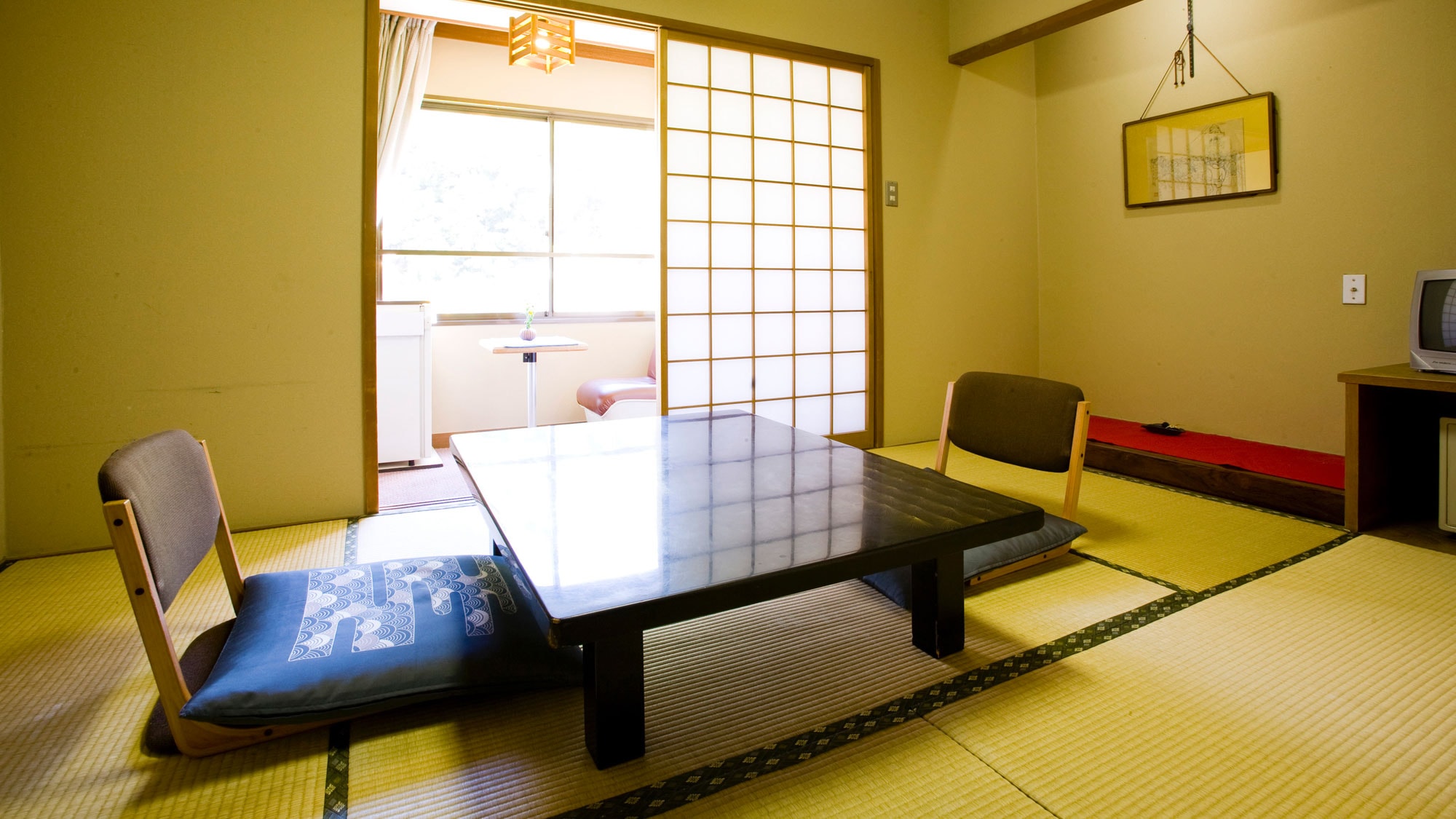 Guest room Japanese-style room 6 tatami mats (mountain side guest room)