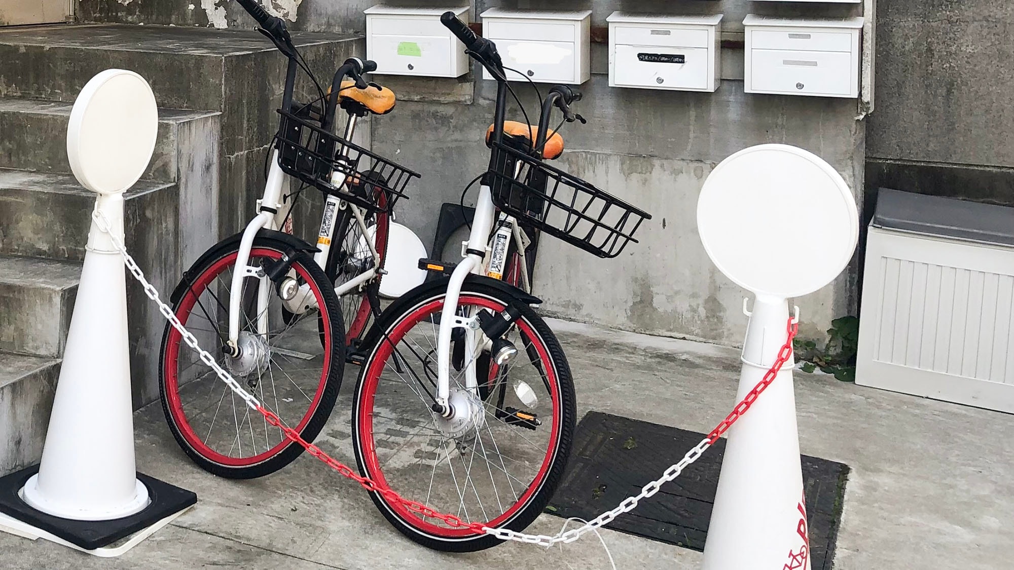 ・[Bike rental] Explore Kyoto by bicycle! Please use it to visit nearby temples and sightseeing spots (*charges apply)