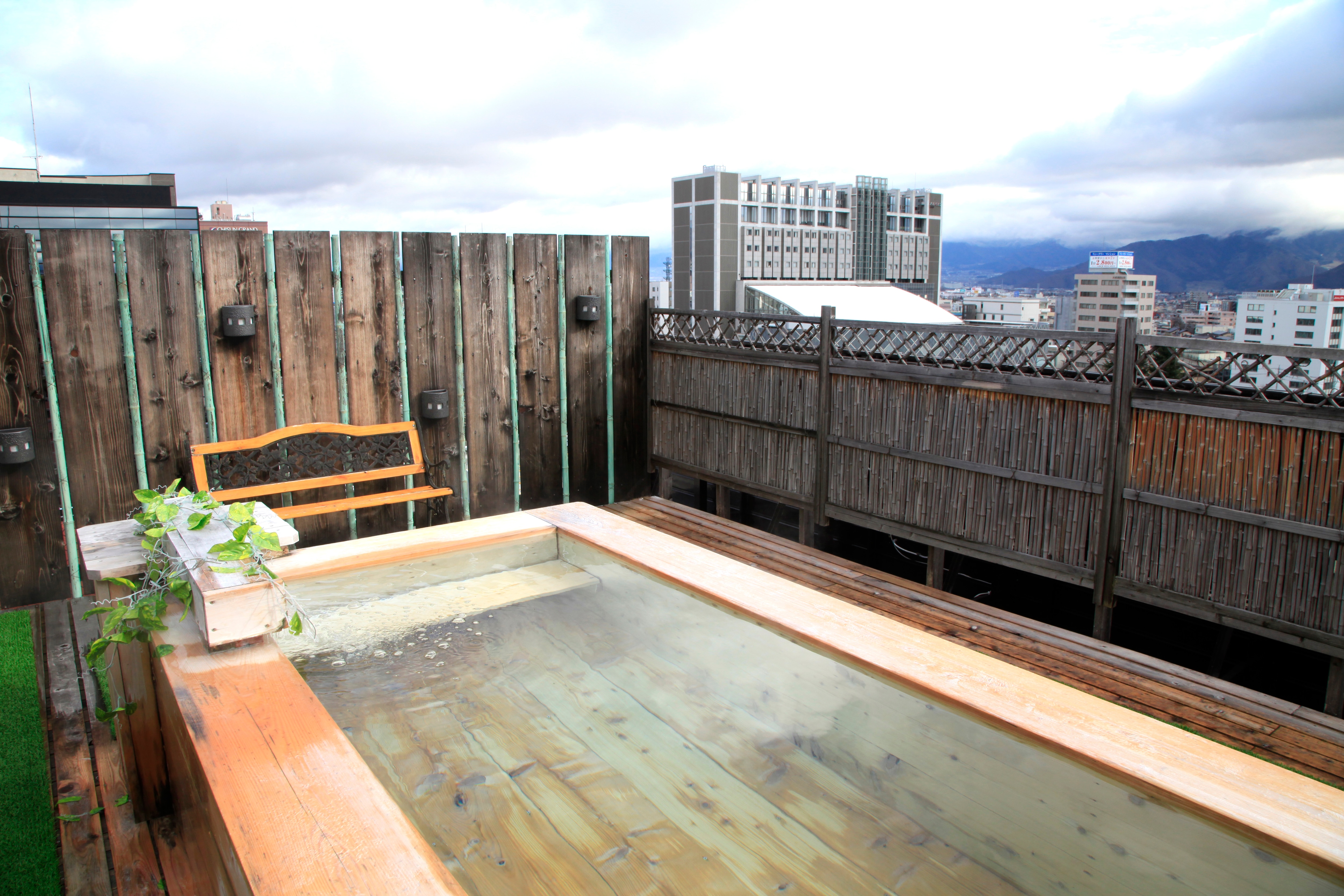 Men's open-air bath [9th floor]