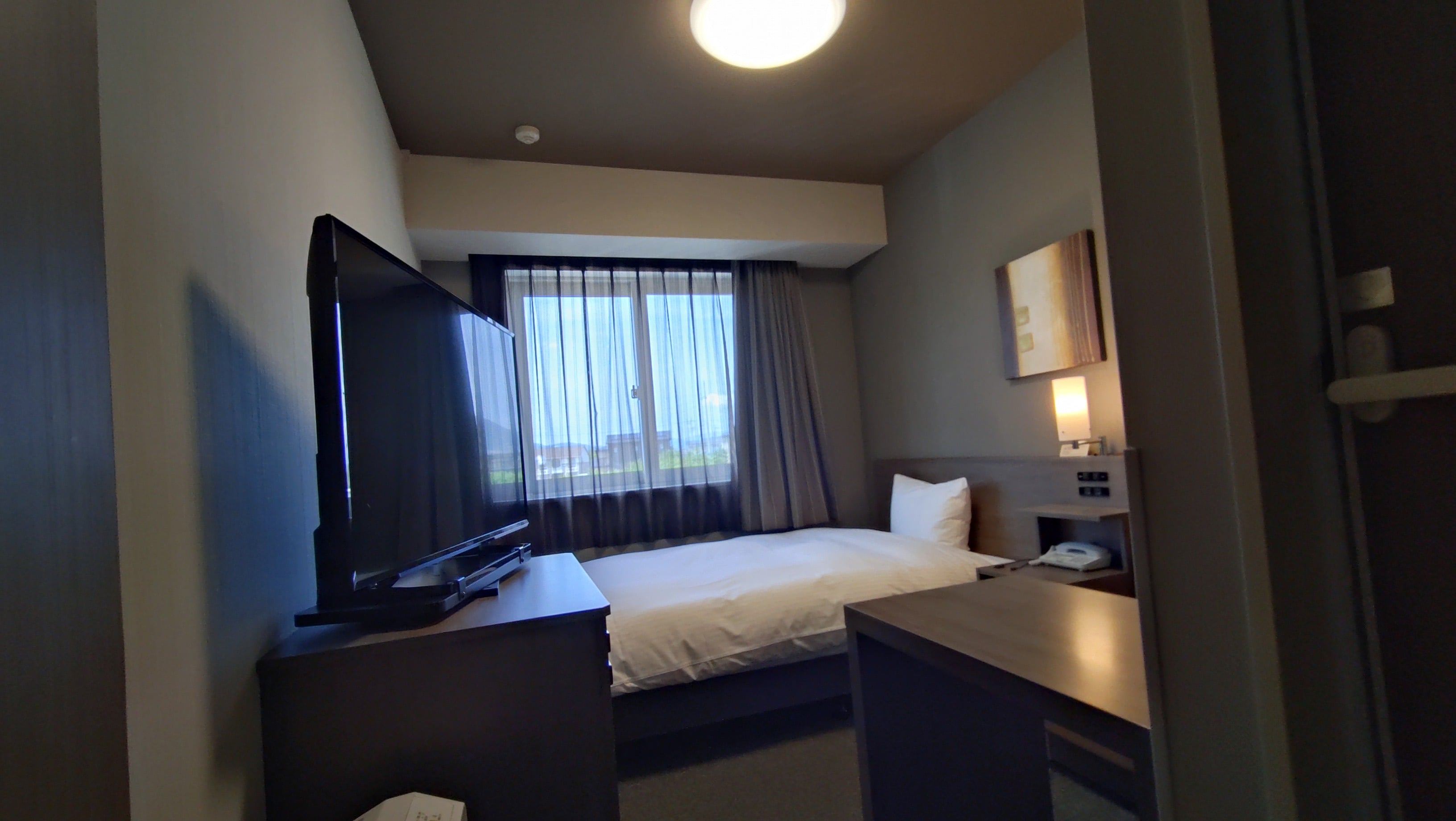 Kamar Single Nyaman Sayap Timur