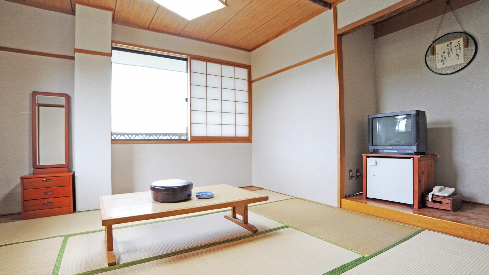 * Japanese-style room
