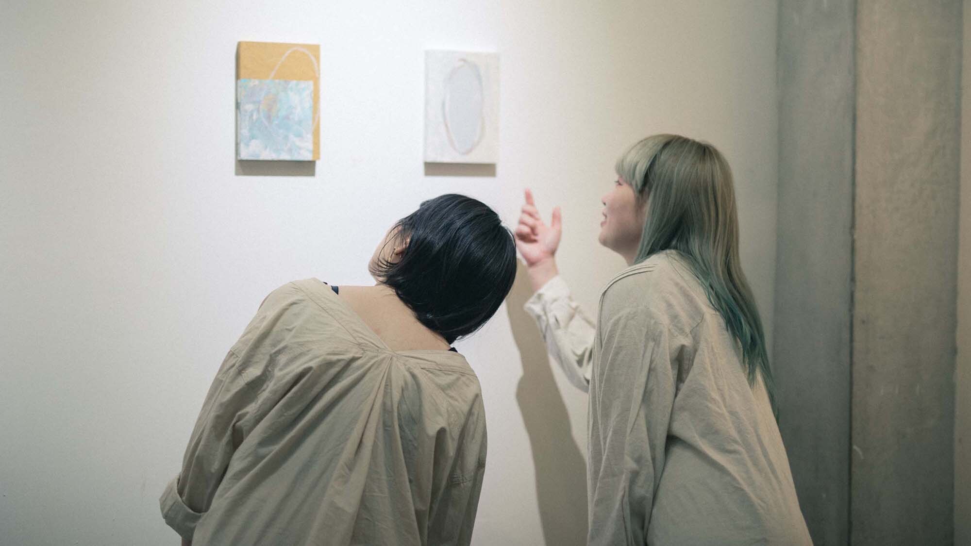 ・[Artwork] Exhibition of works by artists living on the residence floor