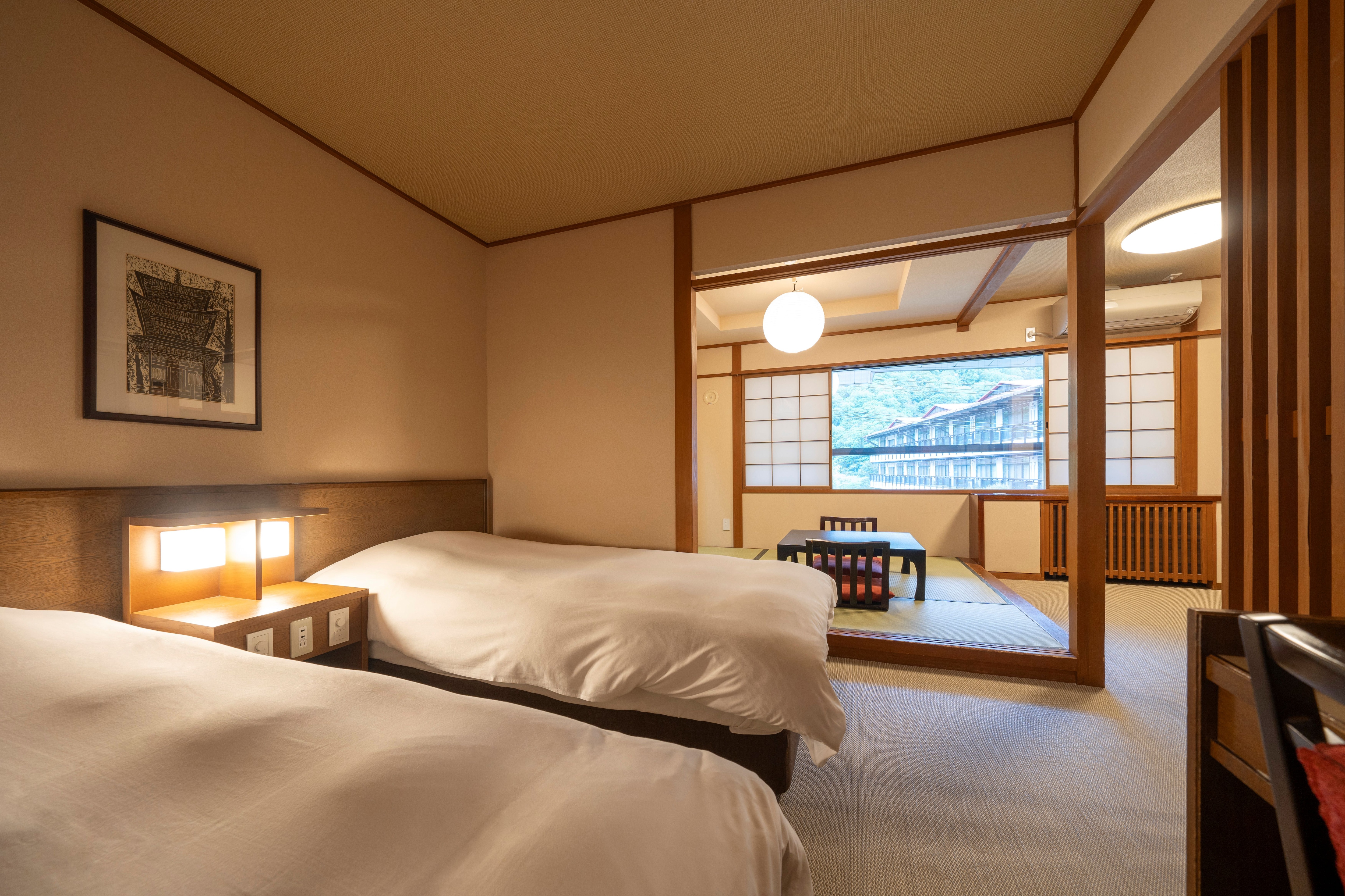 [Guest room: Japanese-Western style] Bedroom