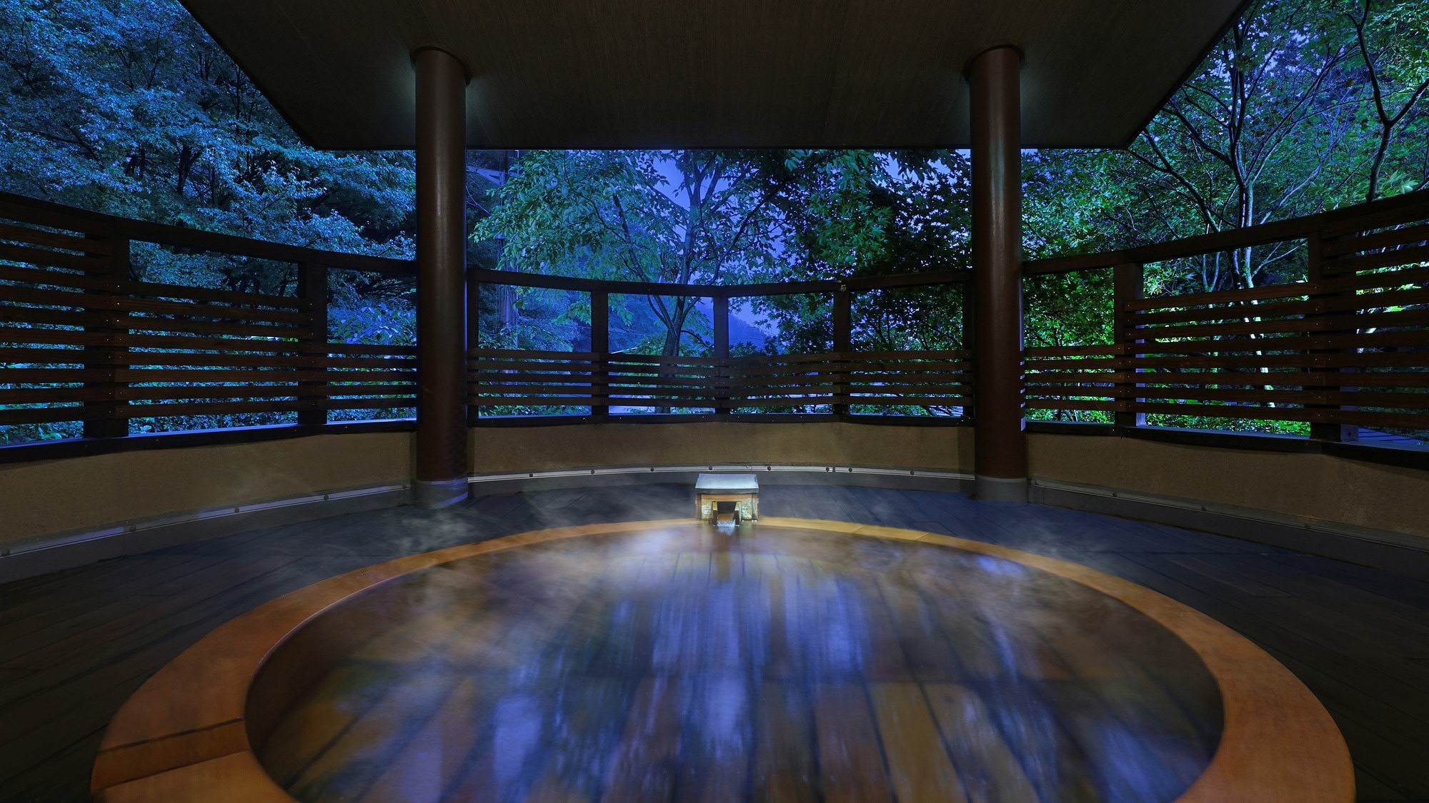 [Ten] Western-style room with cypress open-air bath (Bettei Mizukian)