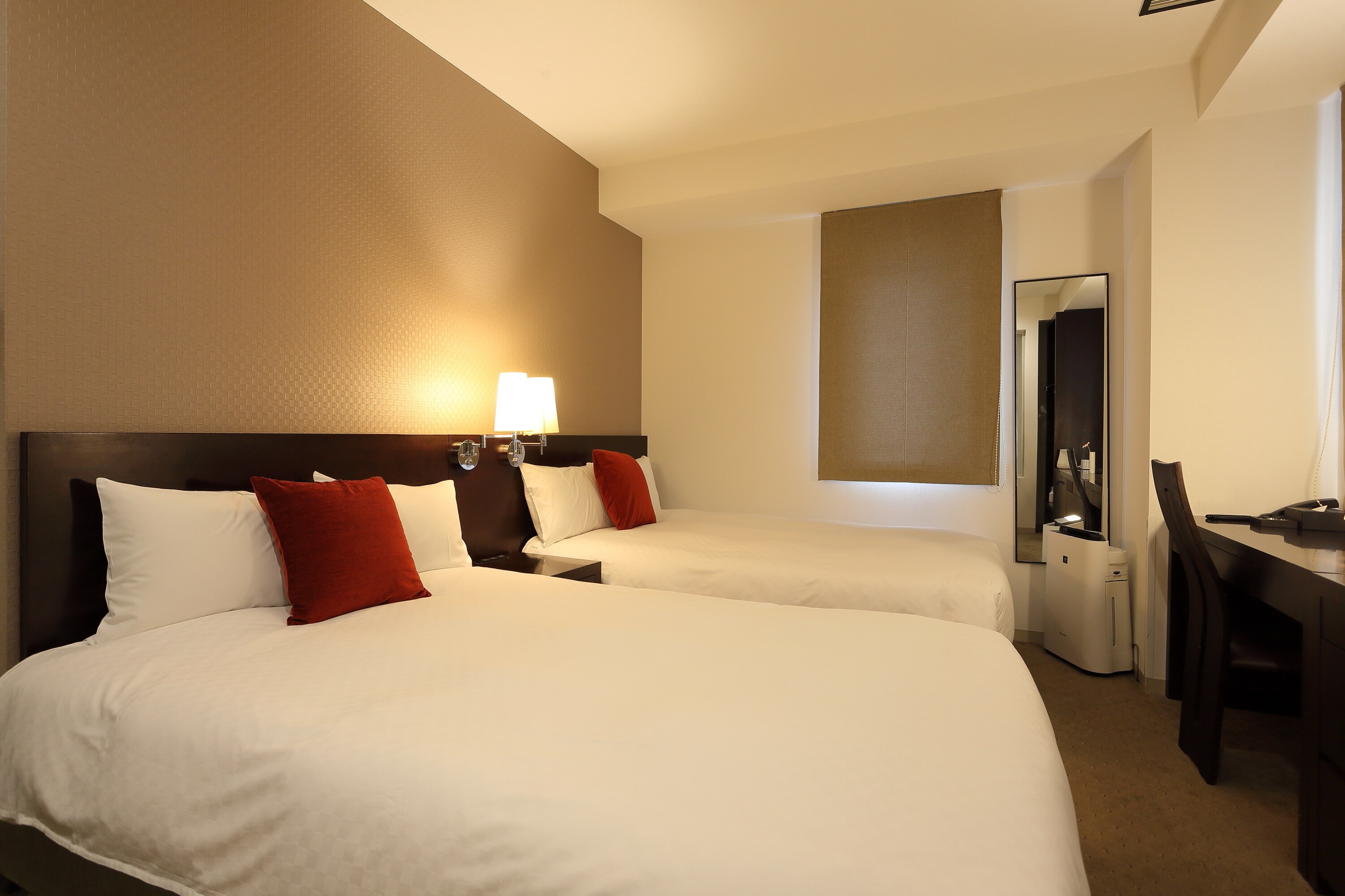 高級雙床房（帶浴缸）