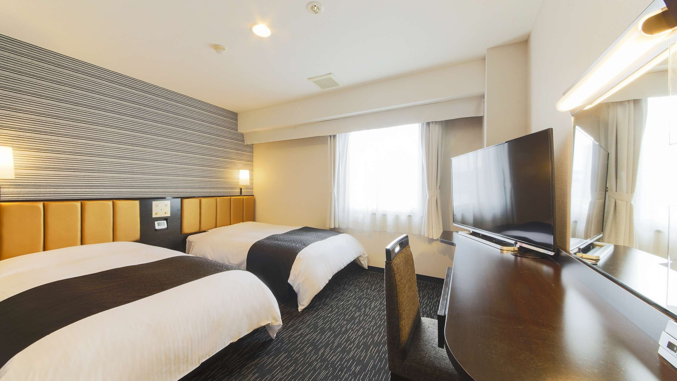 Kamar Twin