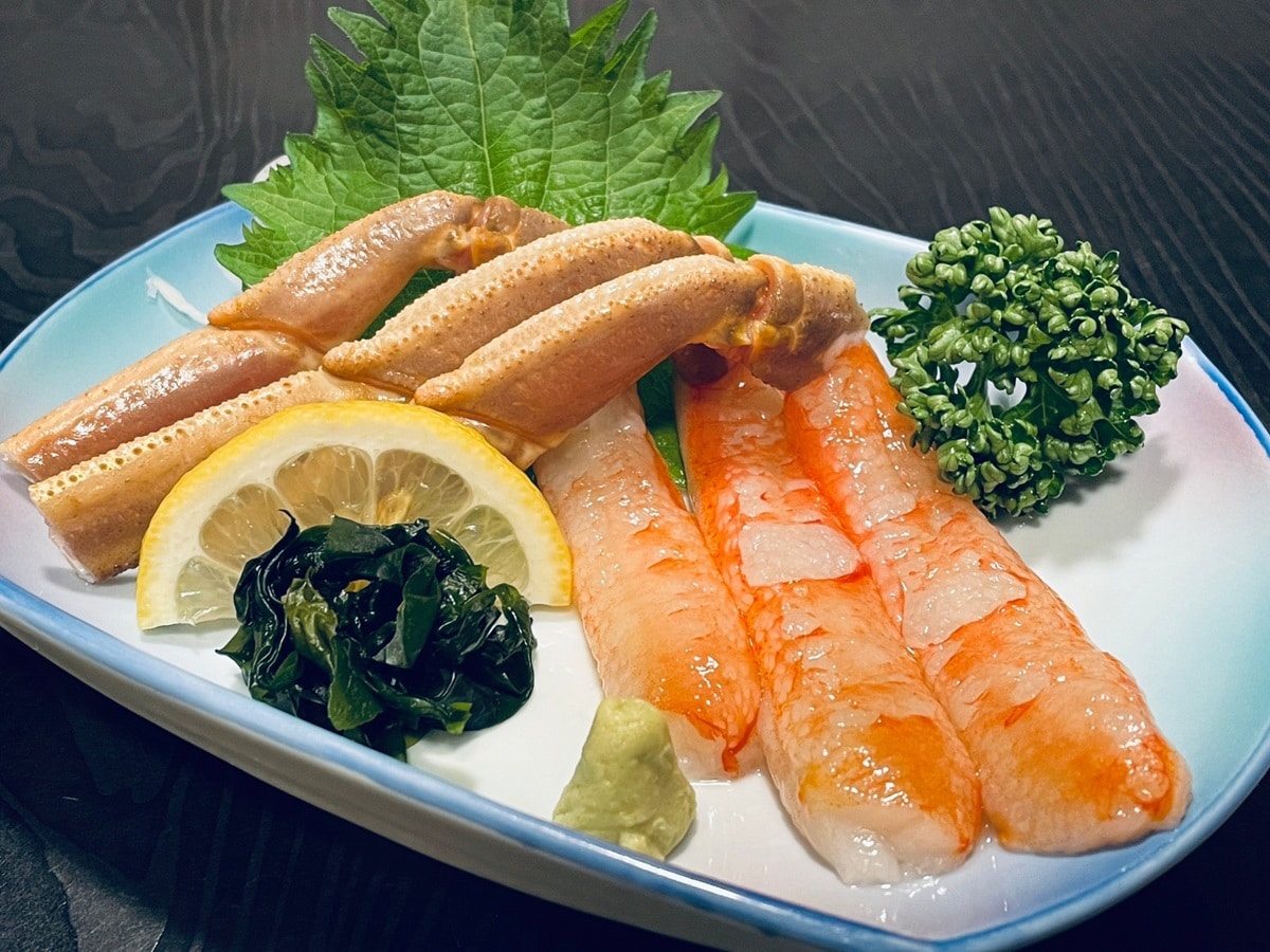 Sashimi kepiting (1 porsi)