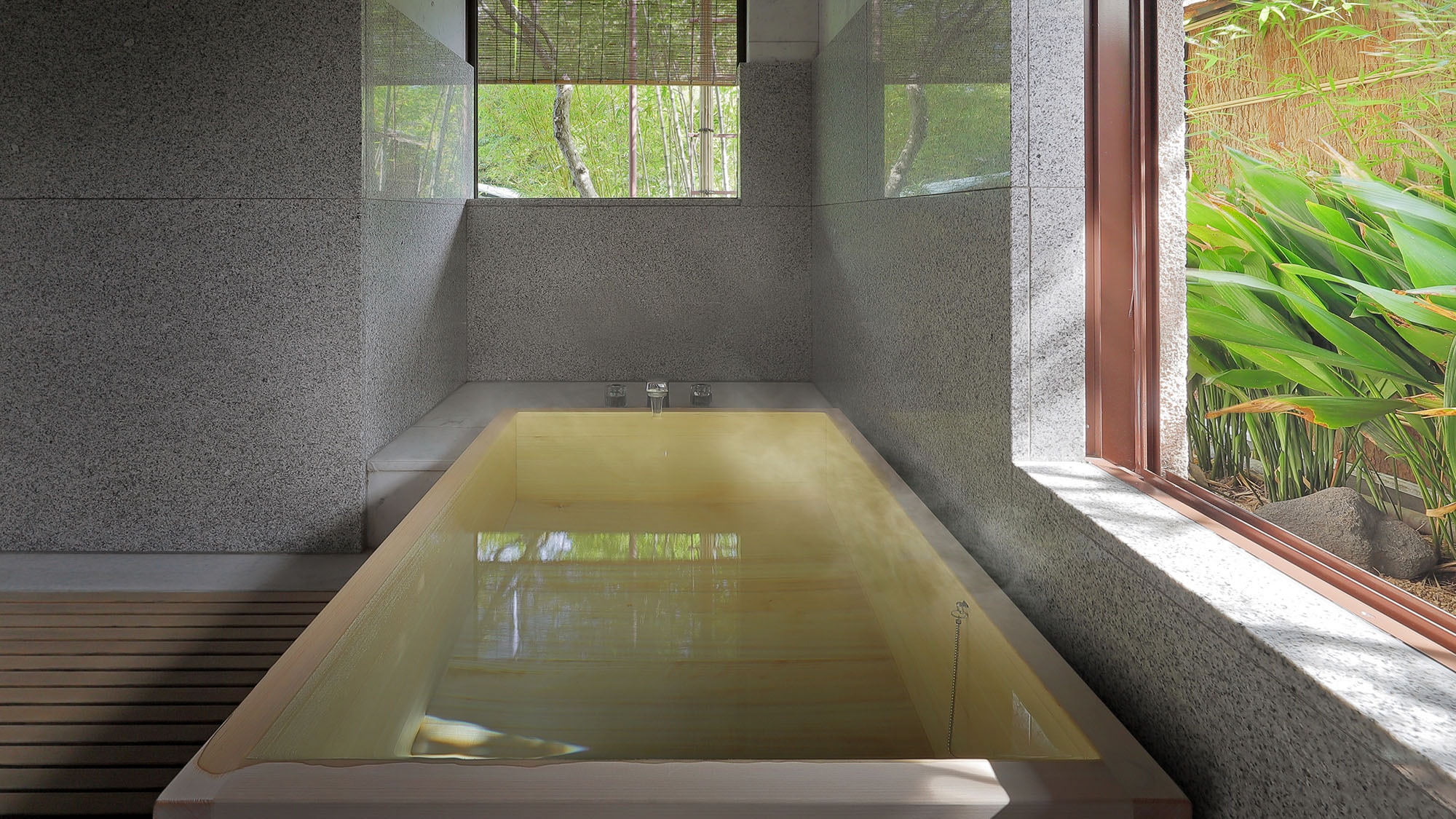 [Katsura Room] Japanese-style room with cypress bath (60 square meters)