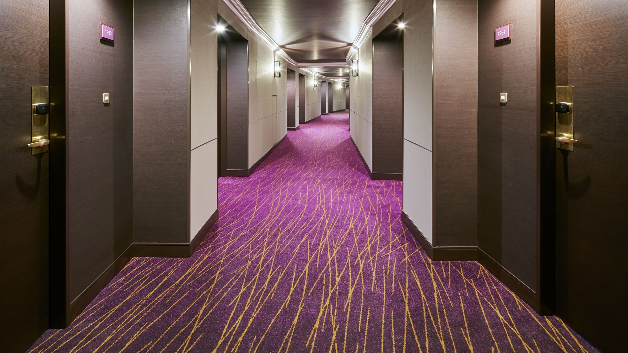 Sheraton Club Room Corridor