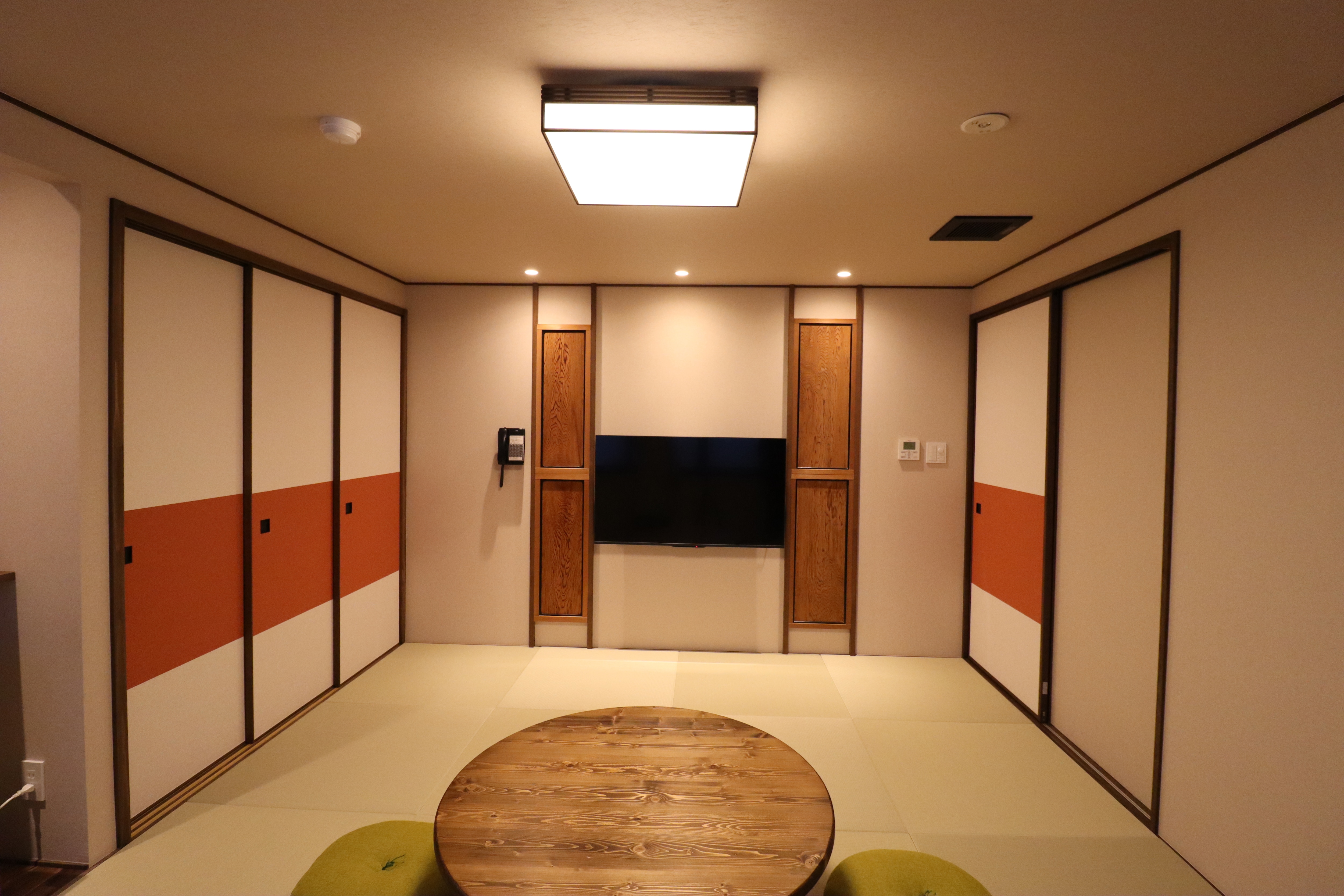 Modern Japanese-Western style special room (Nostalgia Room) - 081