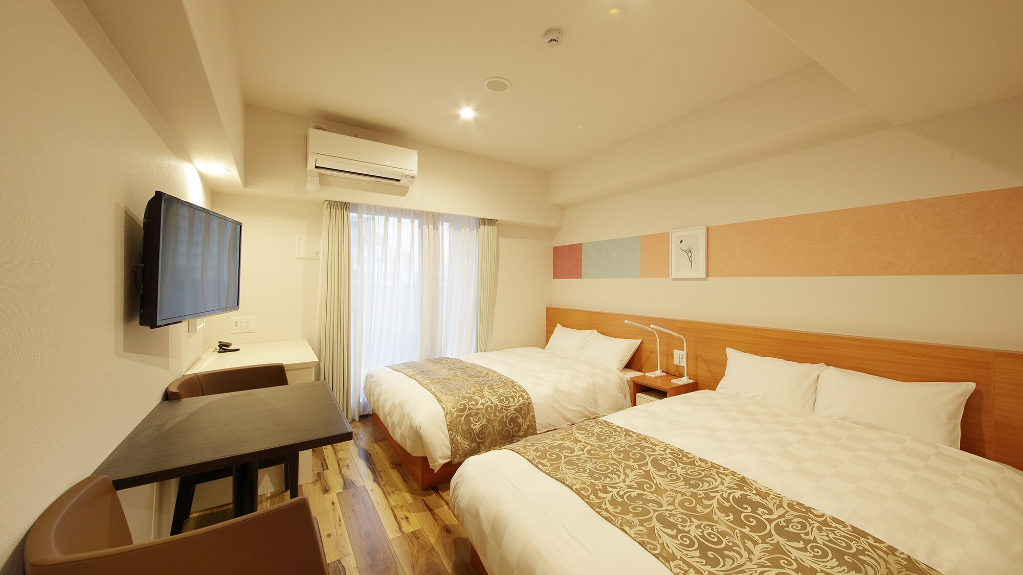 ห้องสุพีเรียร์เตียงแฝด (สูงสุด 4 ท่าน)