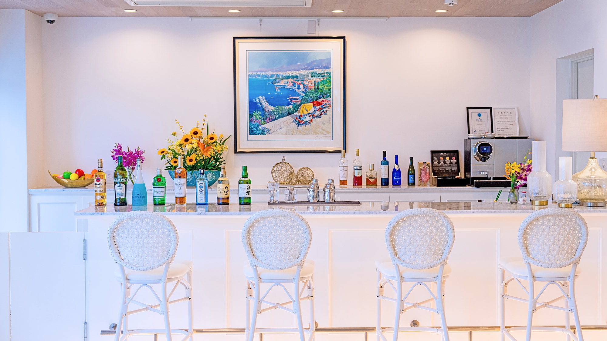 [Bar area] Image