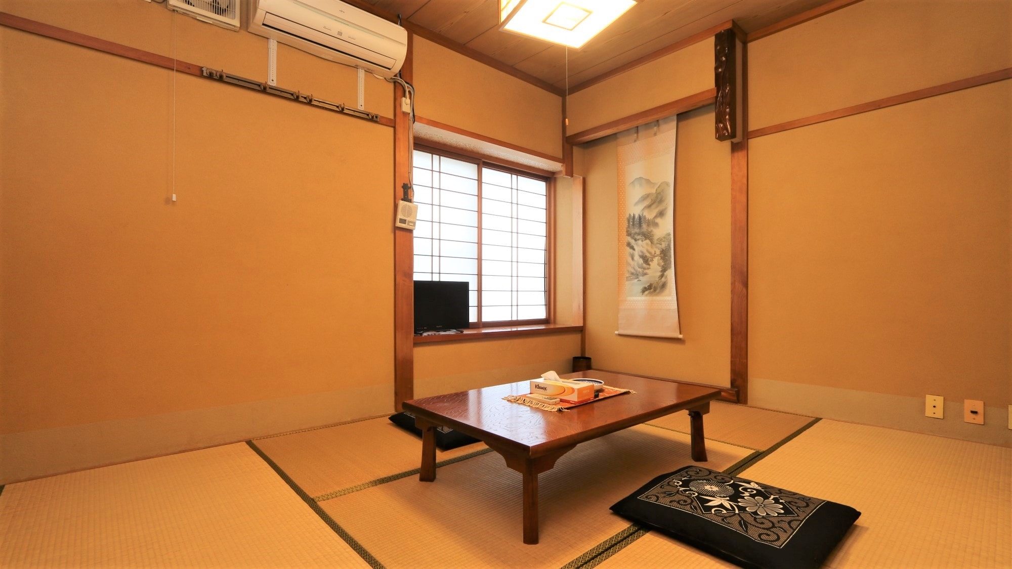 16:9_Guest room_Japanese-style room (6 tatami mats)_Matsu no Ma