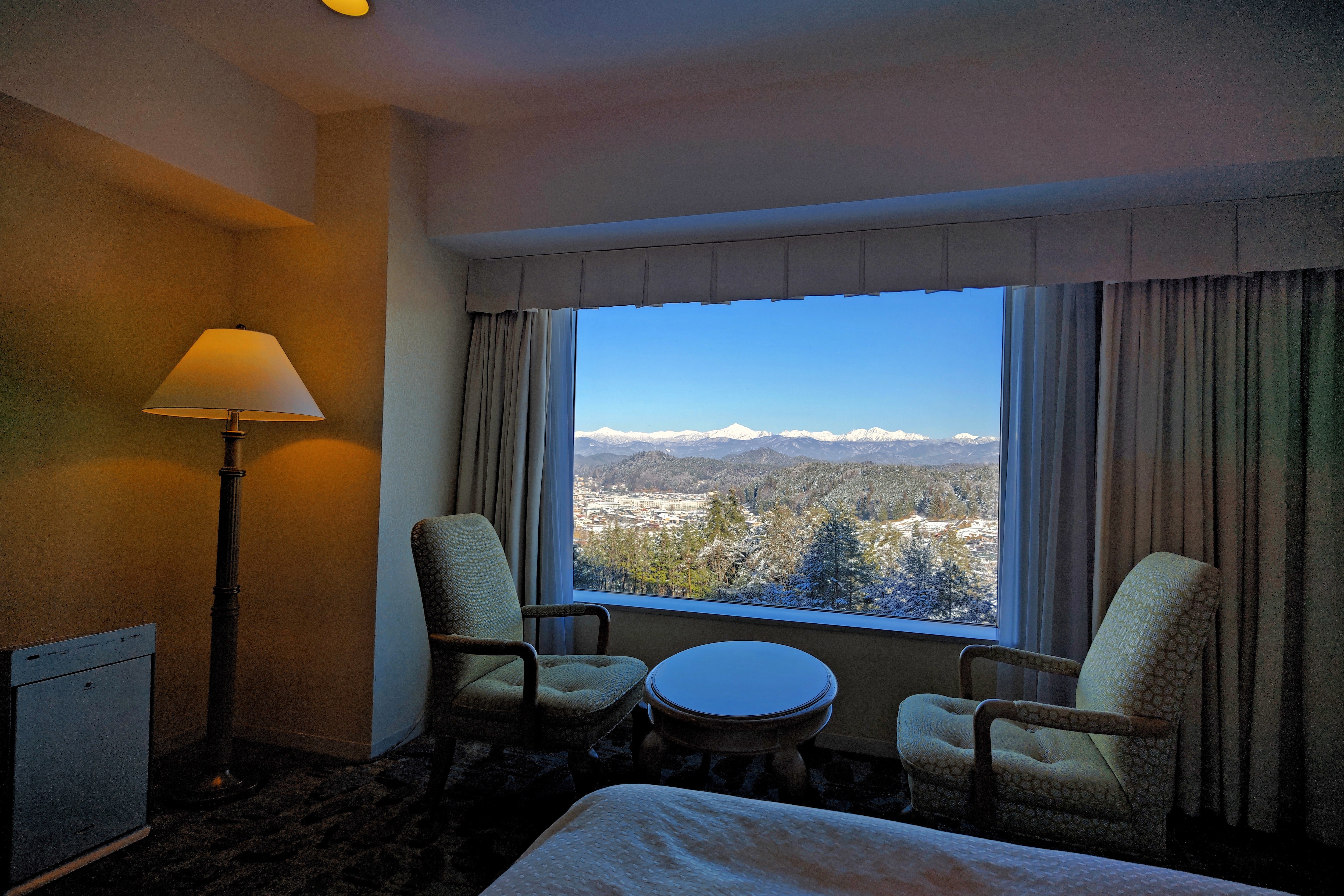 The view from the guest room You can see the Northern Alps from the guest room on sunny days.