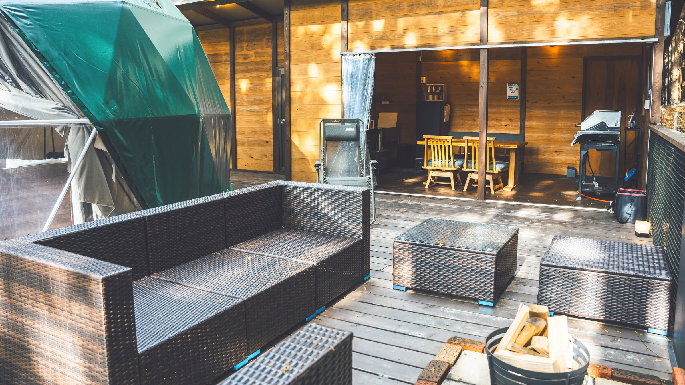 [Private sauna included] High-grade tent with private deck