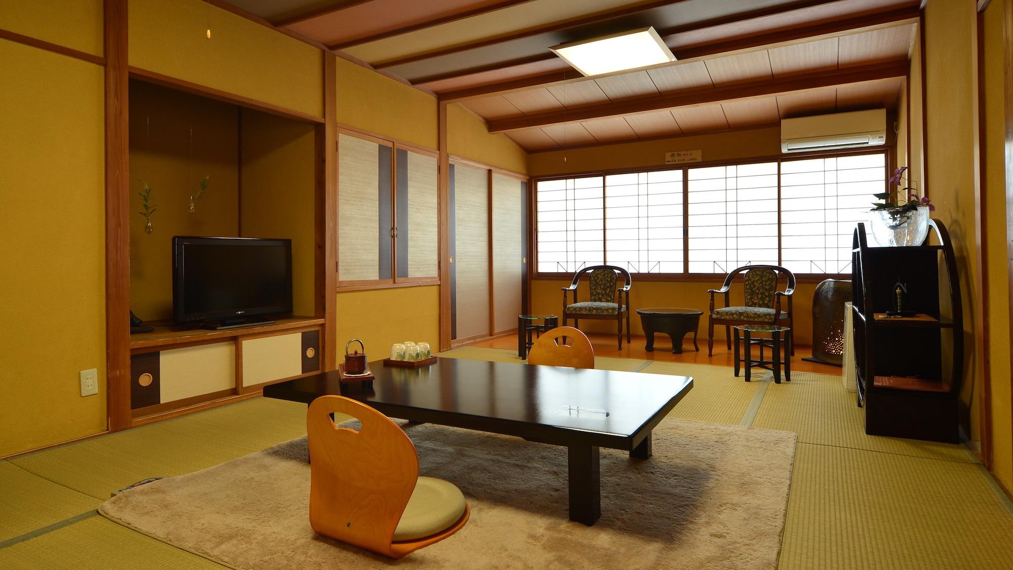 Hana Akari Japanese-style room Japanese modern 12 tatami mats + 2 tatami mats