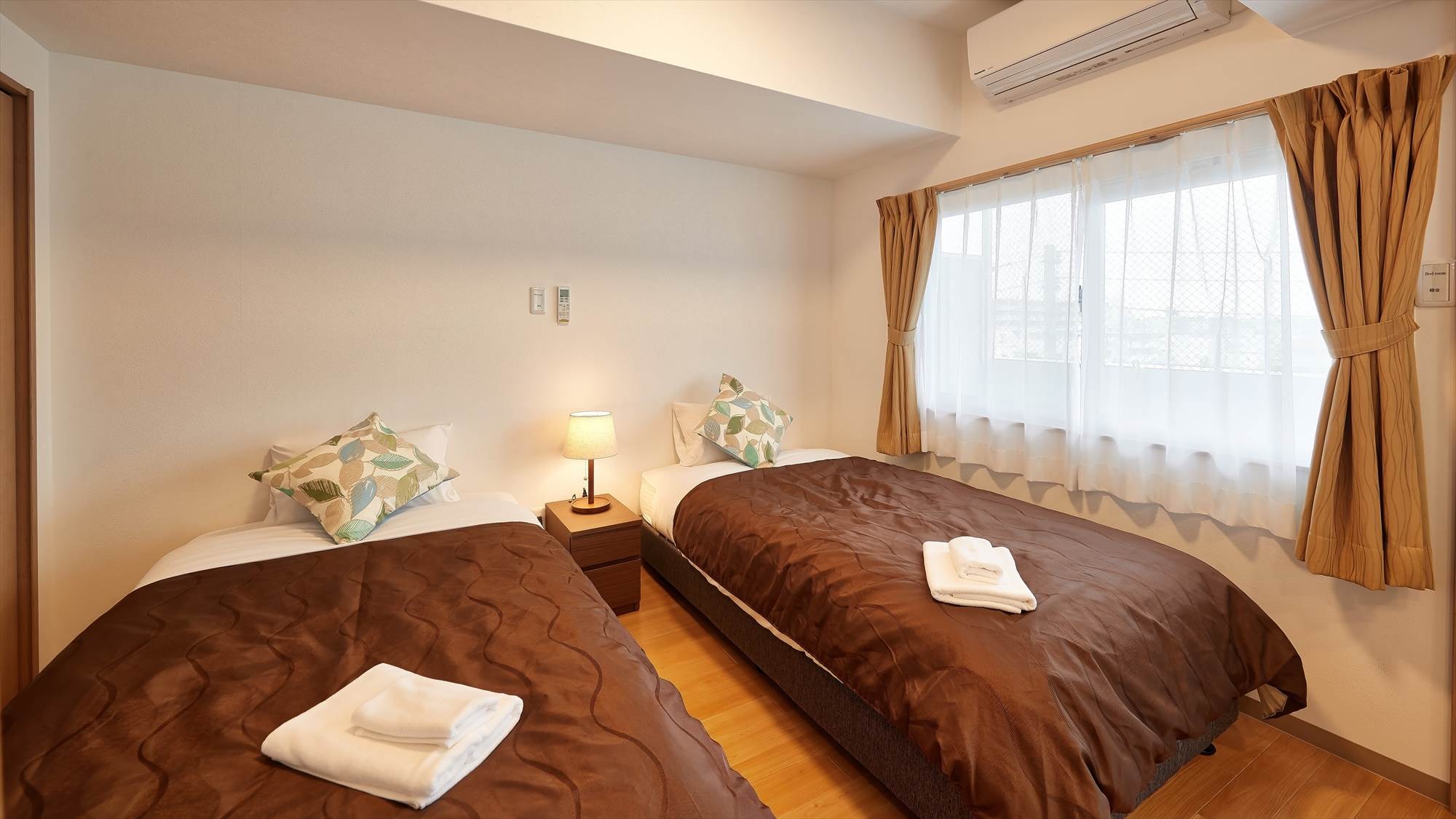 Twin room bedroom (example)