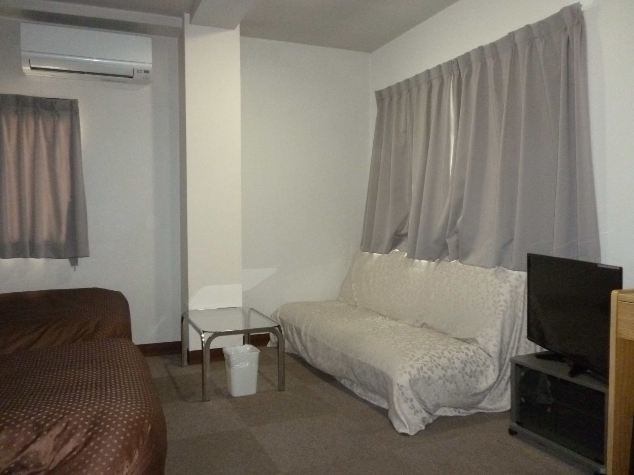 Western style twin room 2