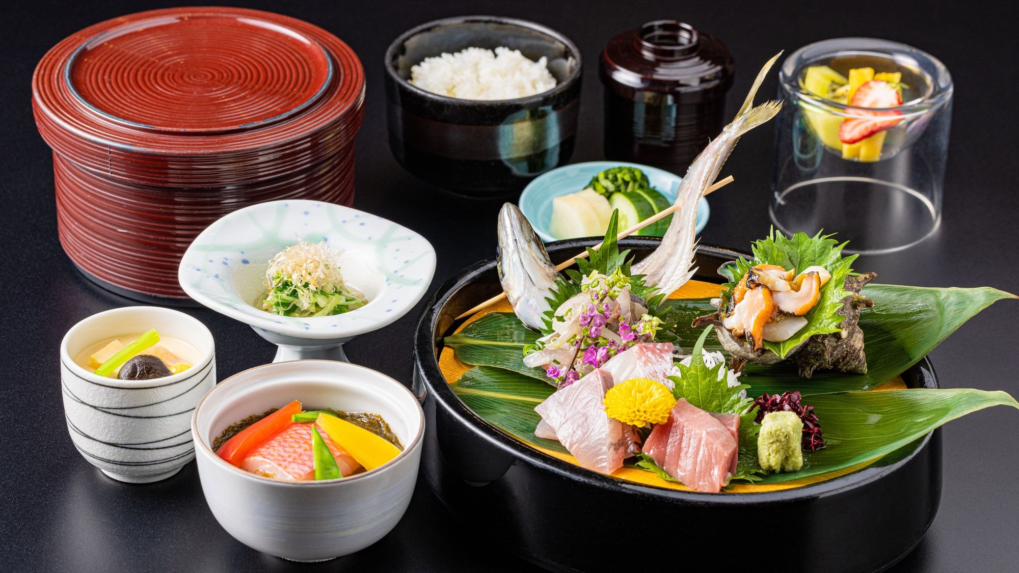 Makanan sashimi