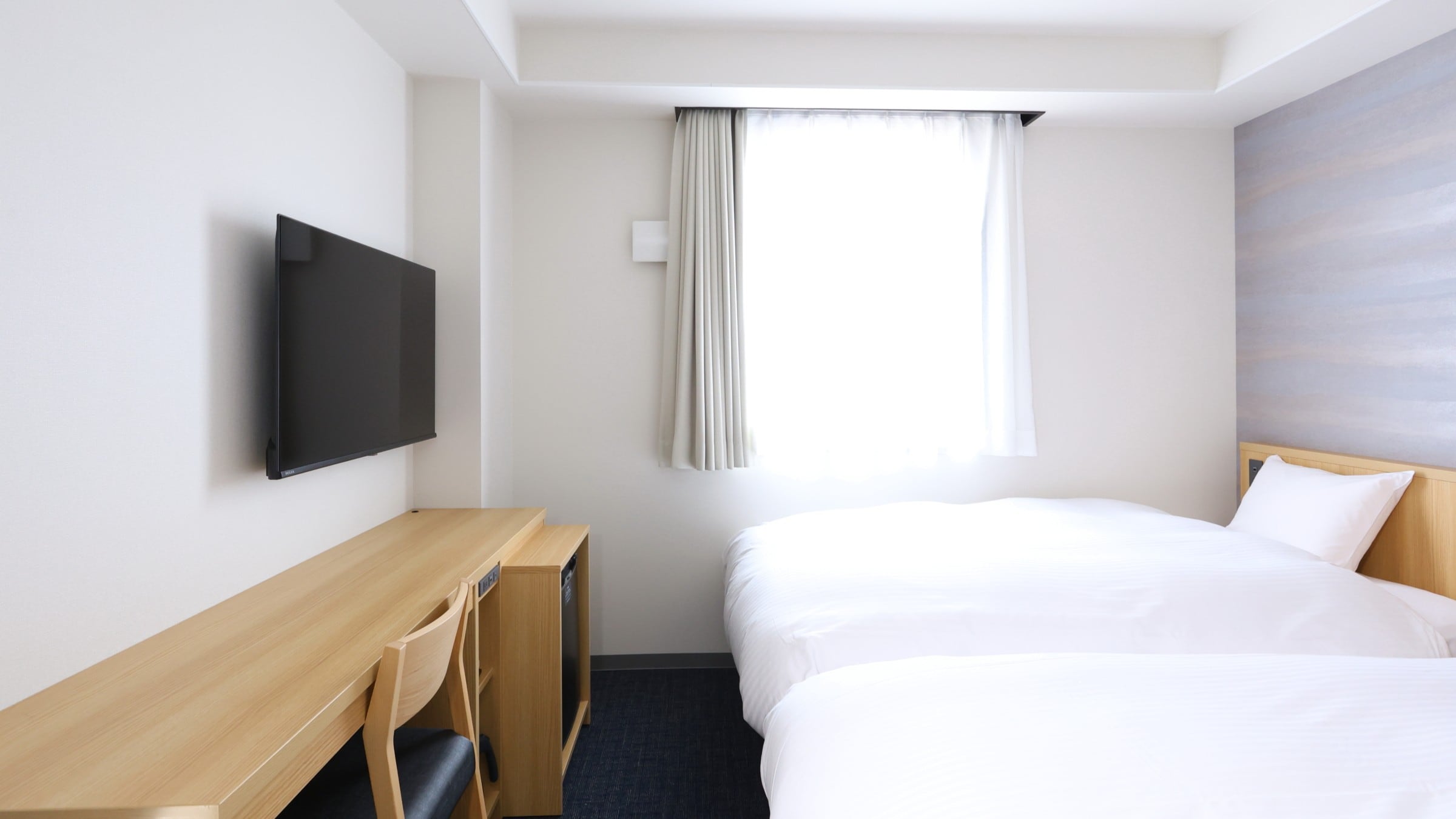 Non-smoking > Twin Room [17 sq m / Bed width 120 cm]
