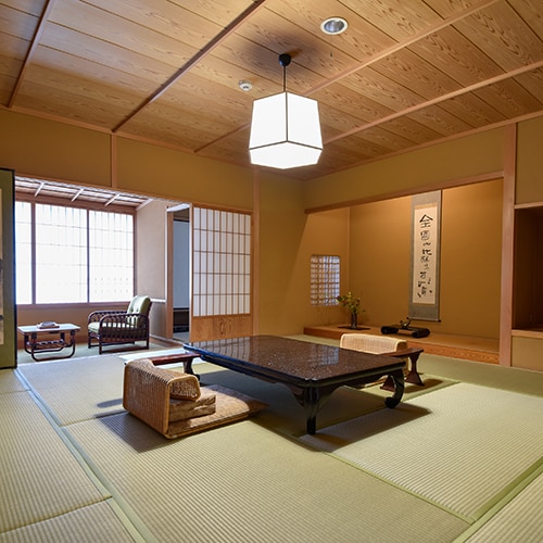 * [Premier Suite / Nadeshiko] 12,5 tikar tatami + 6 tikar tatami + 3 tikar tatami, kamar besar yang dapat menampung hingga 6 orang